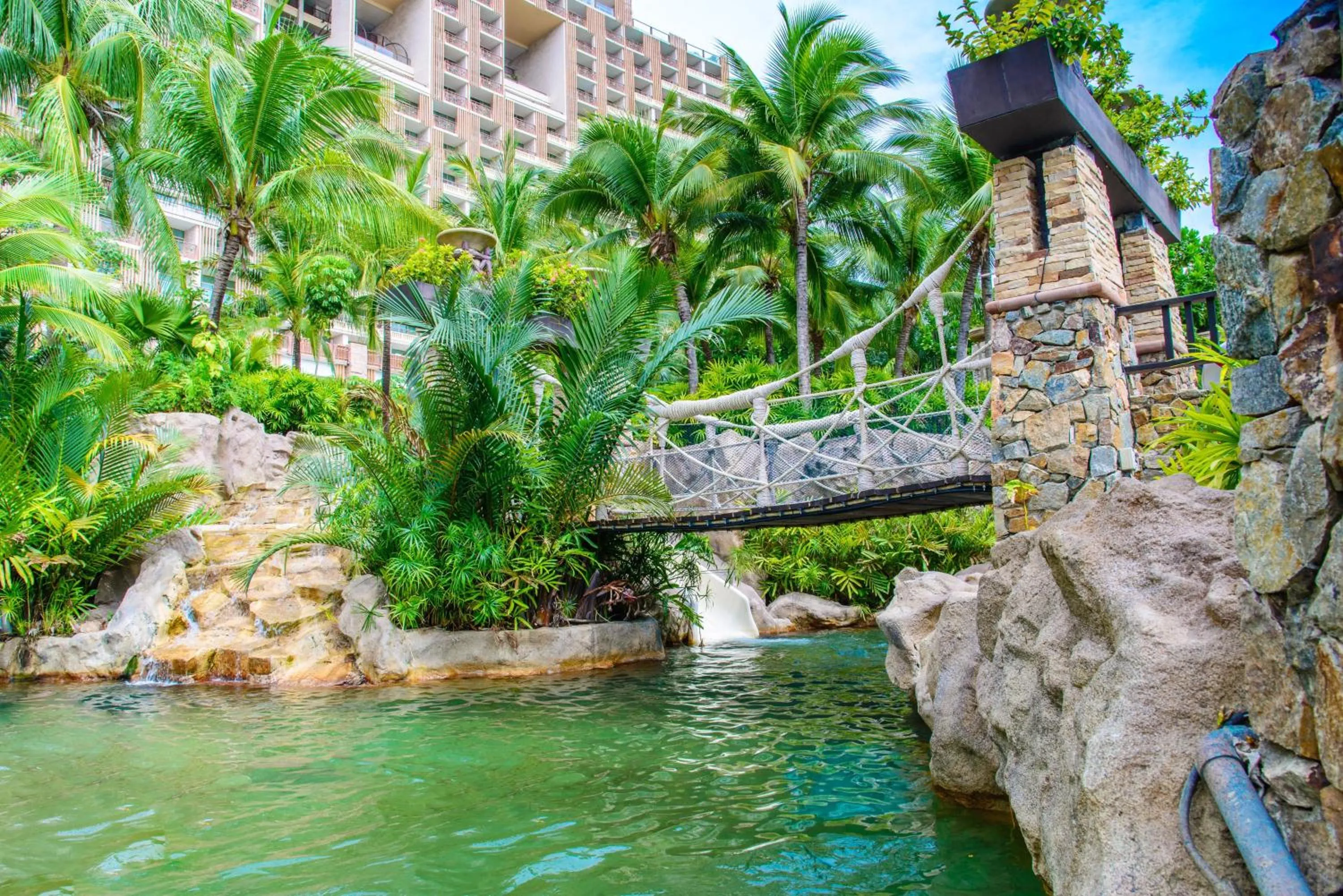 Swimming pool in Centara Grand Mirage Beach Resort Pattaya