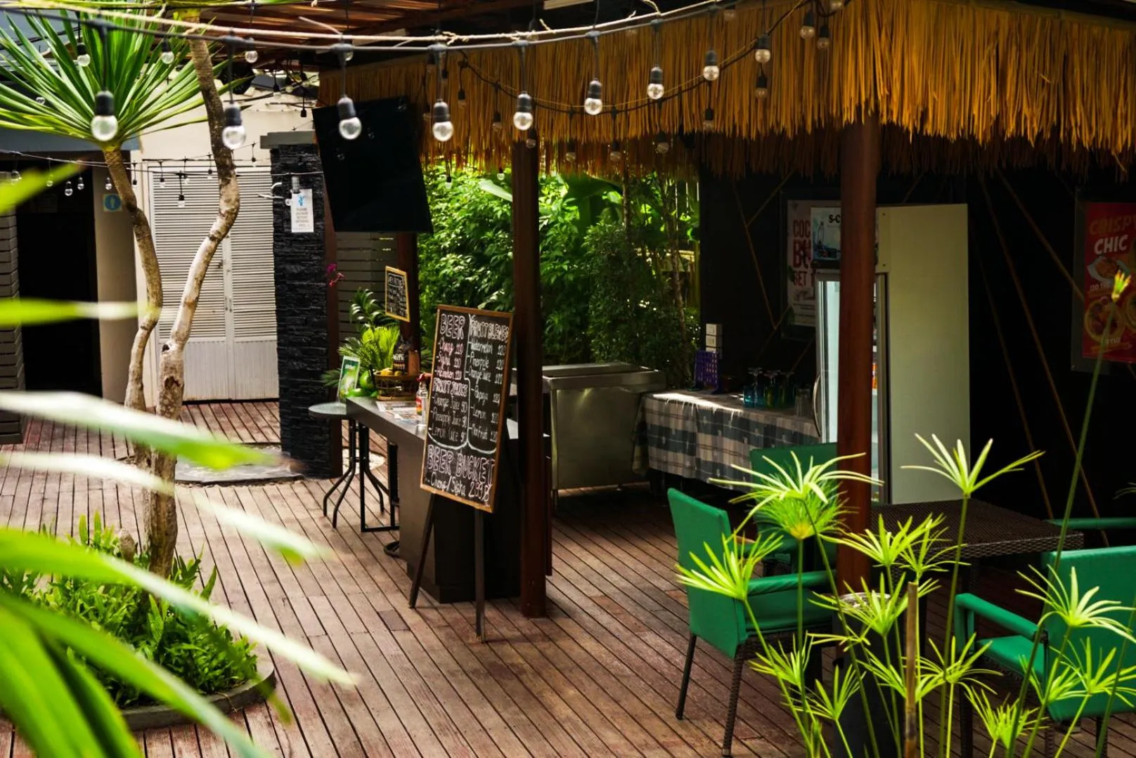 Lounge or bar in Andakira Hotel - SHA Extra Plus