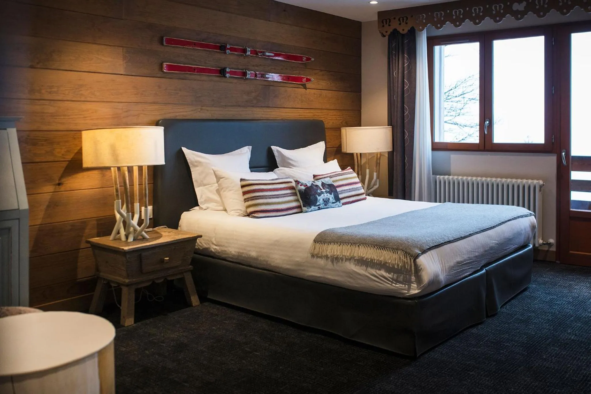 Bedroom, Bed in La Mainaz Hôtel Restaurant Genève - Gex - Mijoux