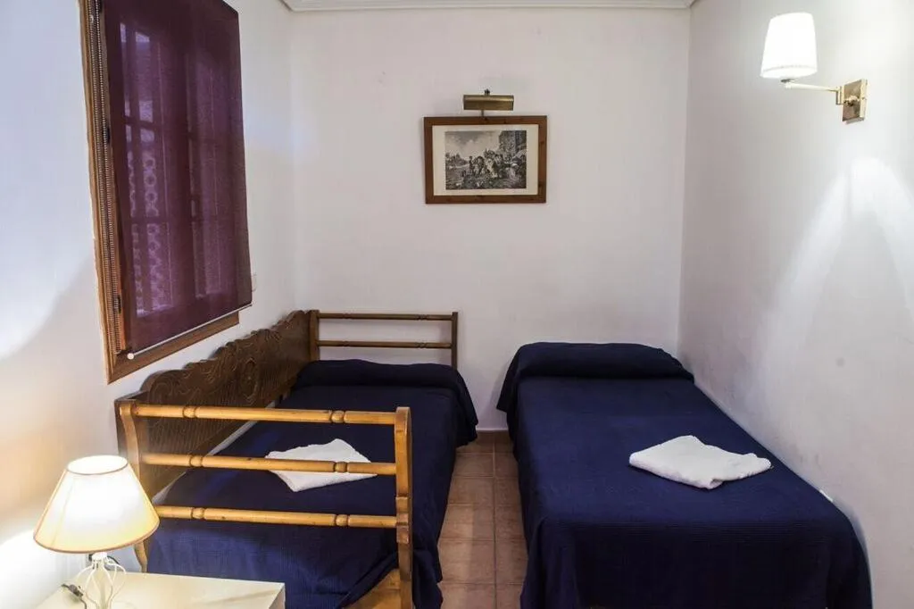 Bedroom, Bed in Apartamentos Turísticos Bahía Sur