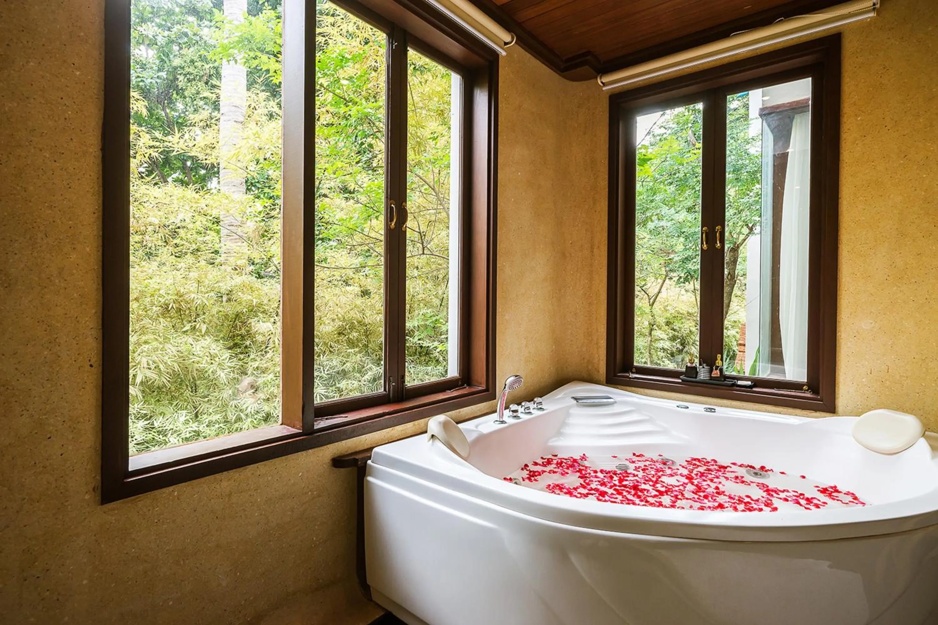 Bathroom in Muang Samui Spa Resort
