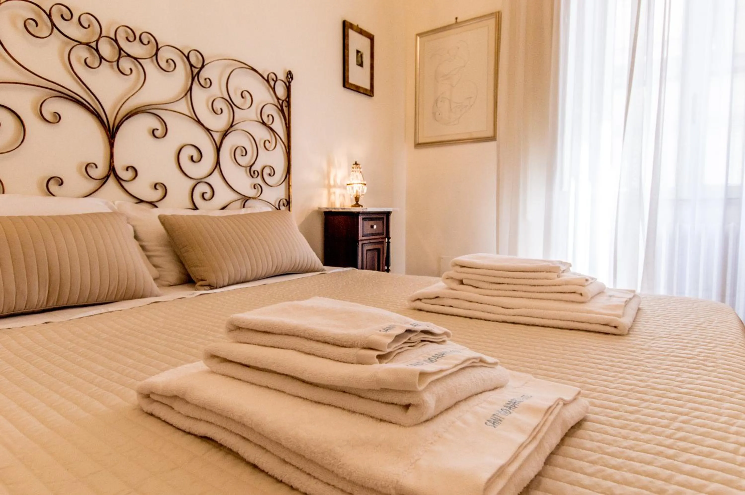 Bed in Sant'Ivo Apartments