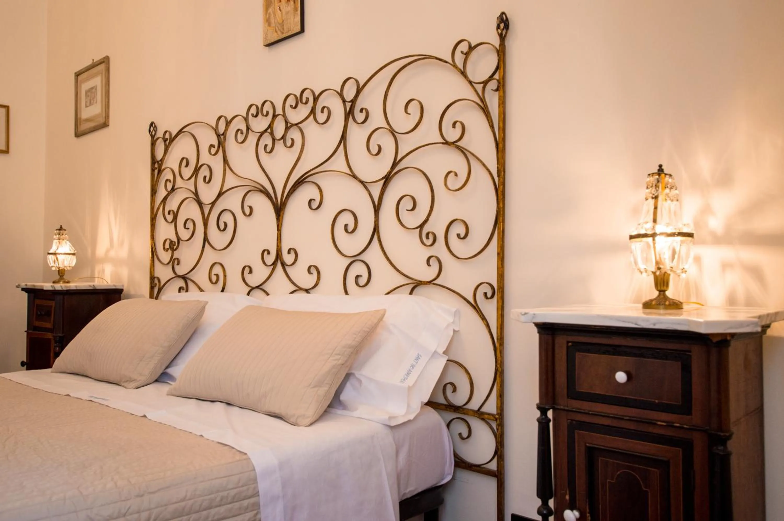 Bed in Sant'Ivo Apartments