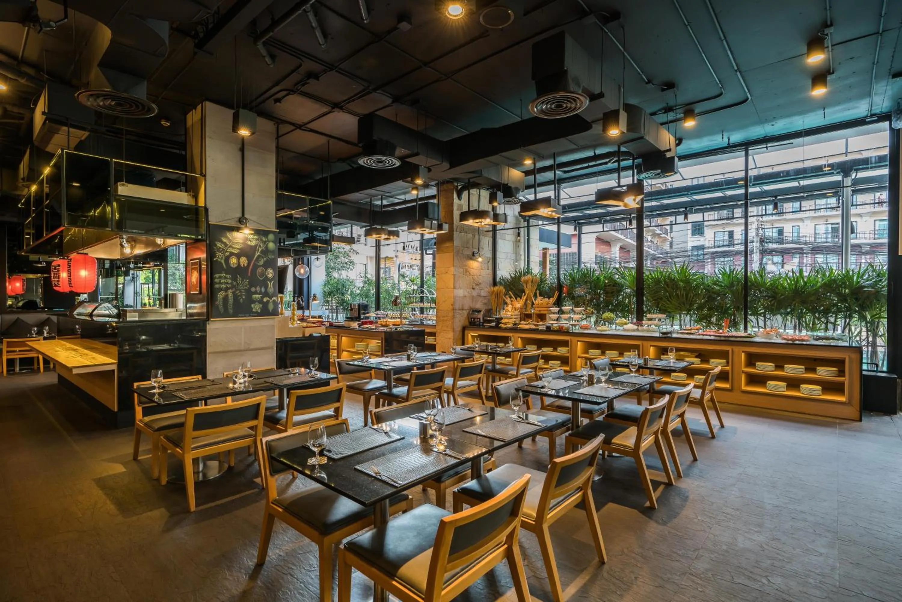 Restaurant/places to eat in Hotel Vista