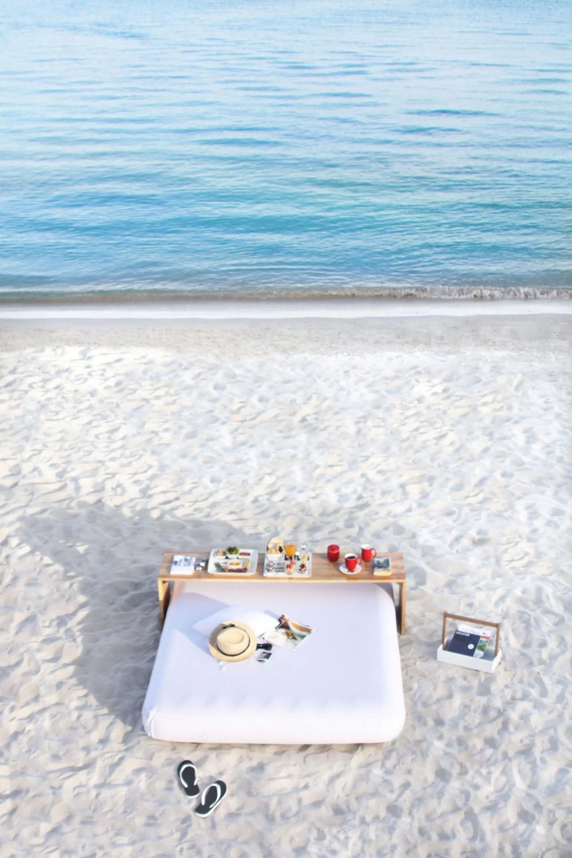 Breakfast in The Library