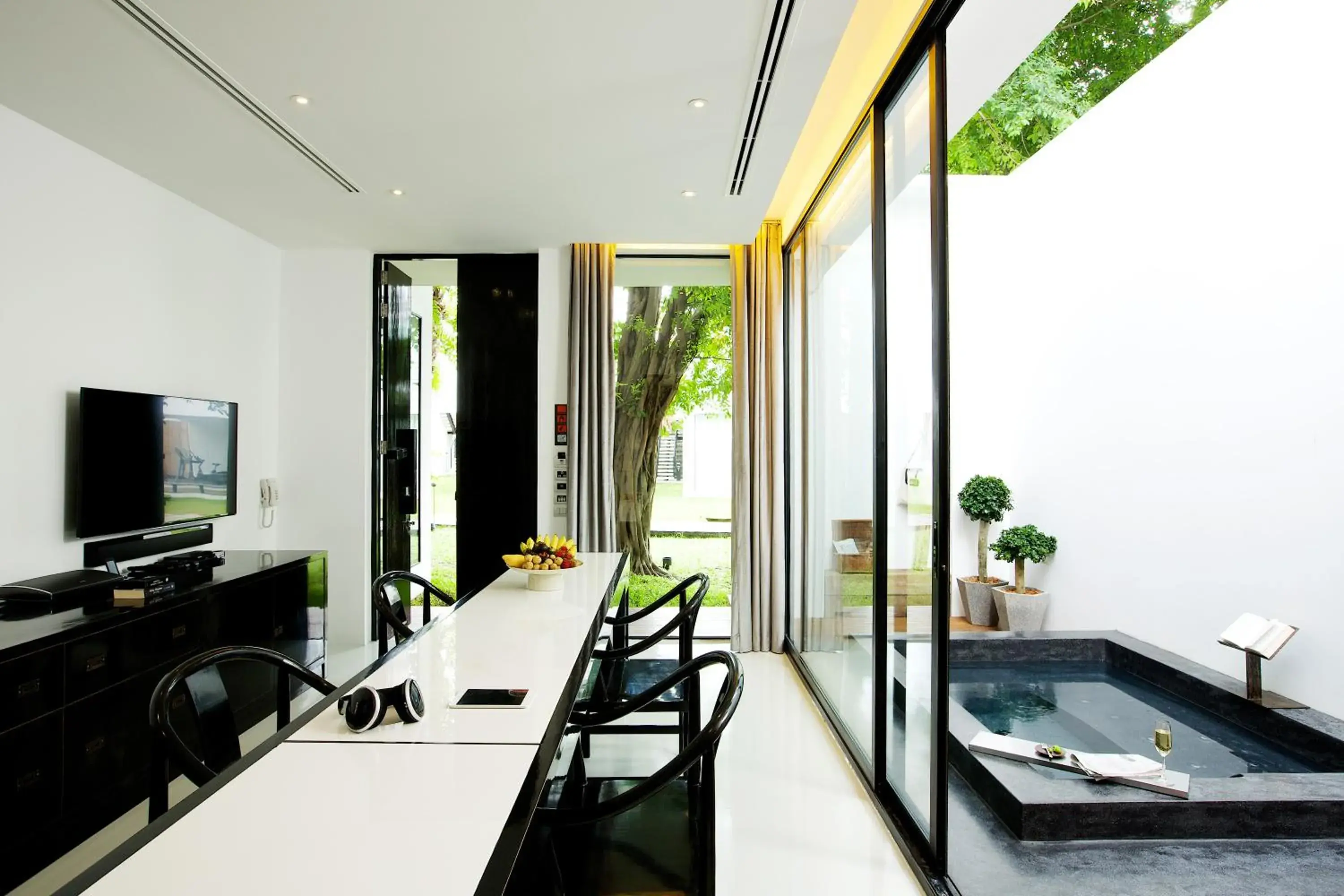 Two-Bedroom Suite in The Library Two-Bedroom Suite in The Library