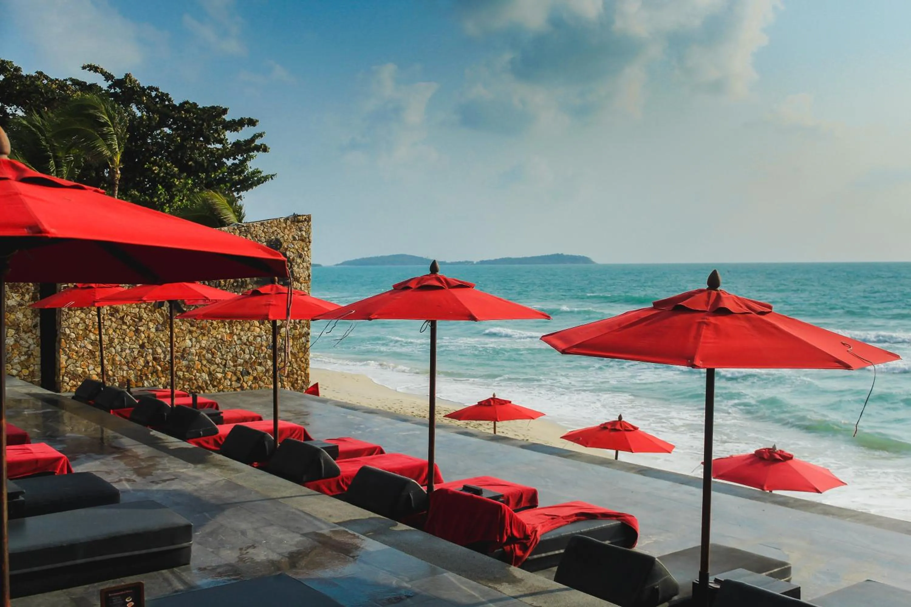 Beach in Kirikayan Boutique Resort - SHA Extra Plus