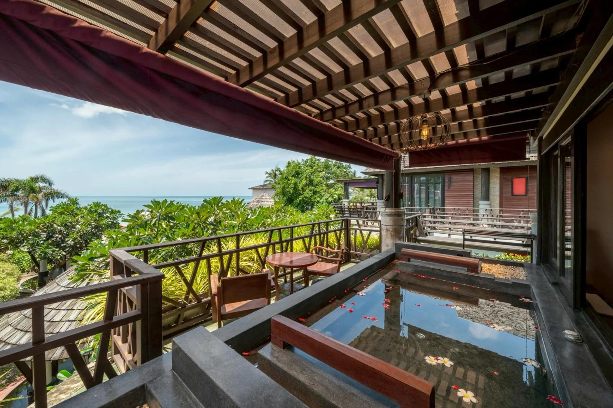Sea view in Kirikayan Boutique Resort - SHA Extra Plus