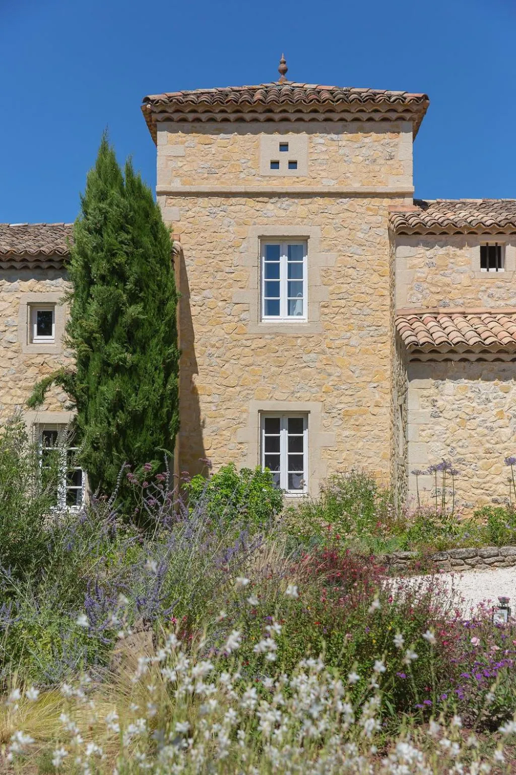 Spring in Le Mas des Alexandrins