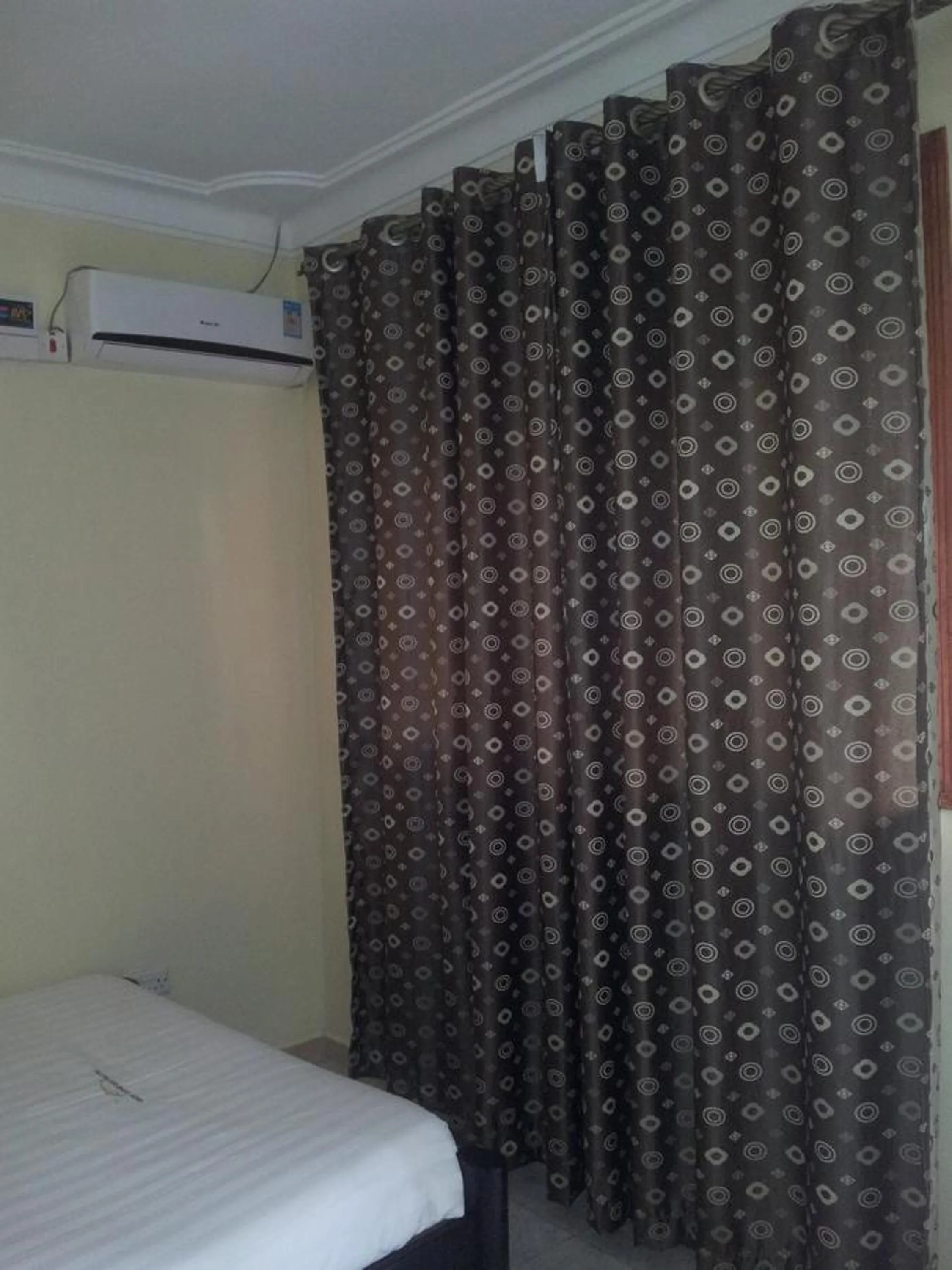 Bedroom, Bed in Dich Comfort Hotel - Main Branch