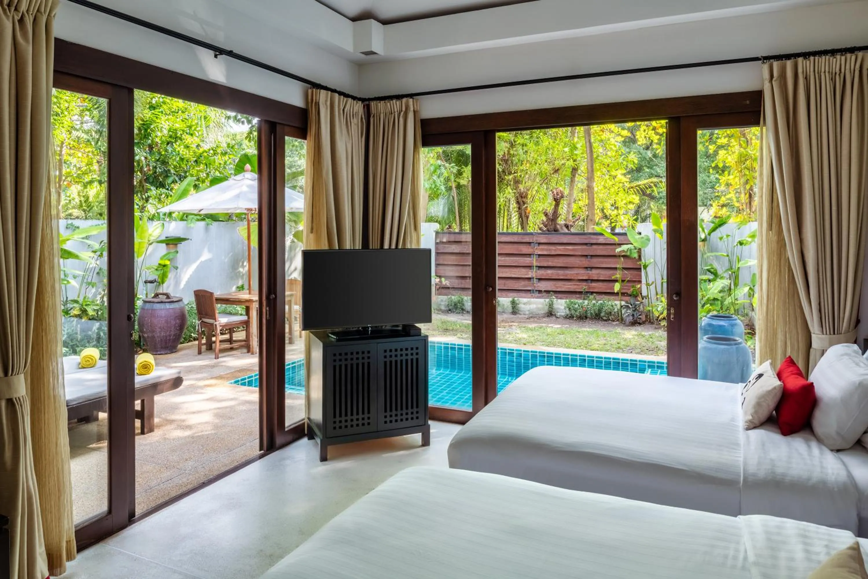 Bedroom, Bed in Mövenpick Asara Resort & Spa Hua Hin