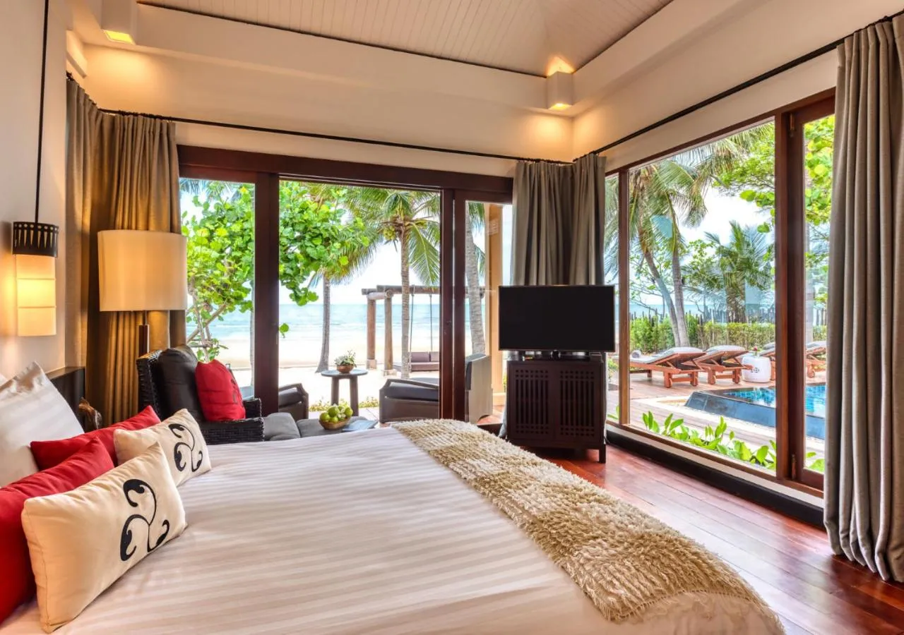 Sea view, Bed in Mövenpick Asara Resort & Spa Hua Hin