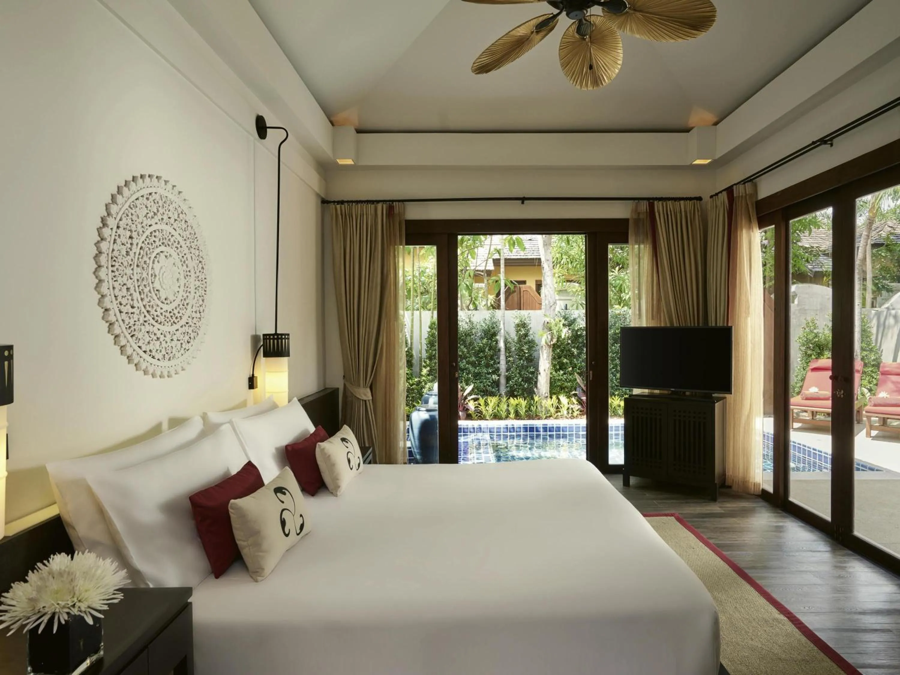 Bedroom, Bed in Mövenpick Asara Resort & Spa Hua Hin