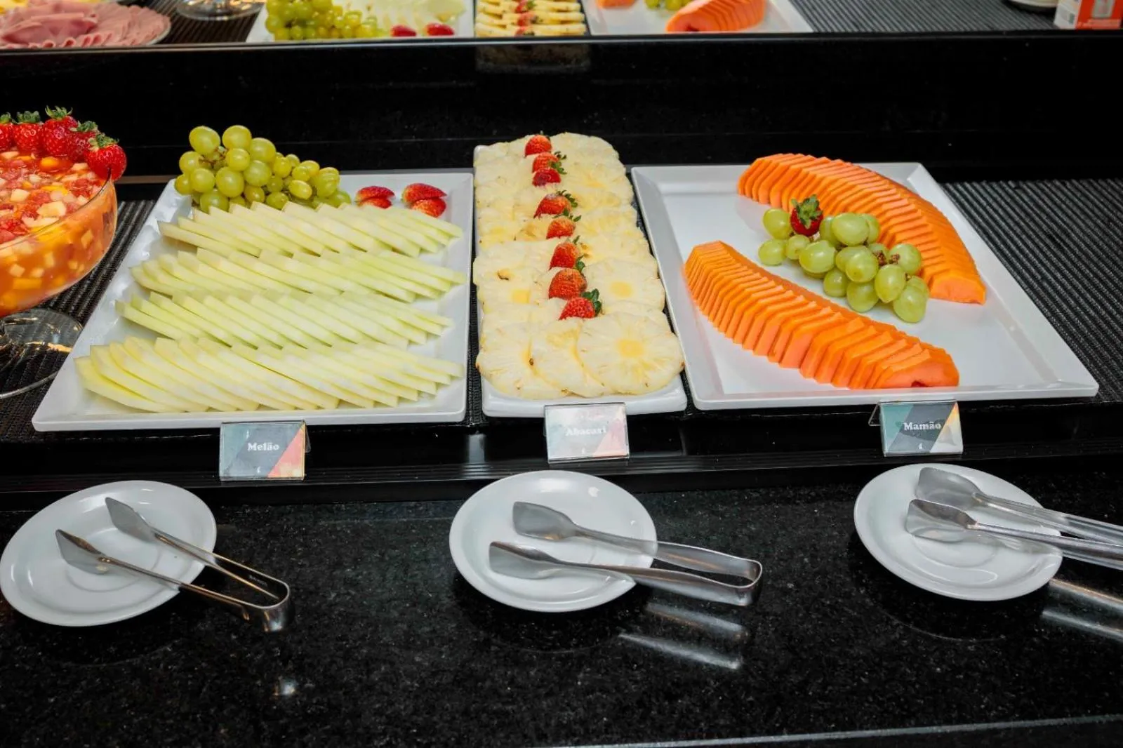 Buffet breakfast in Hotel Évora by Rede Sagres