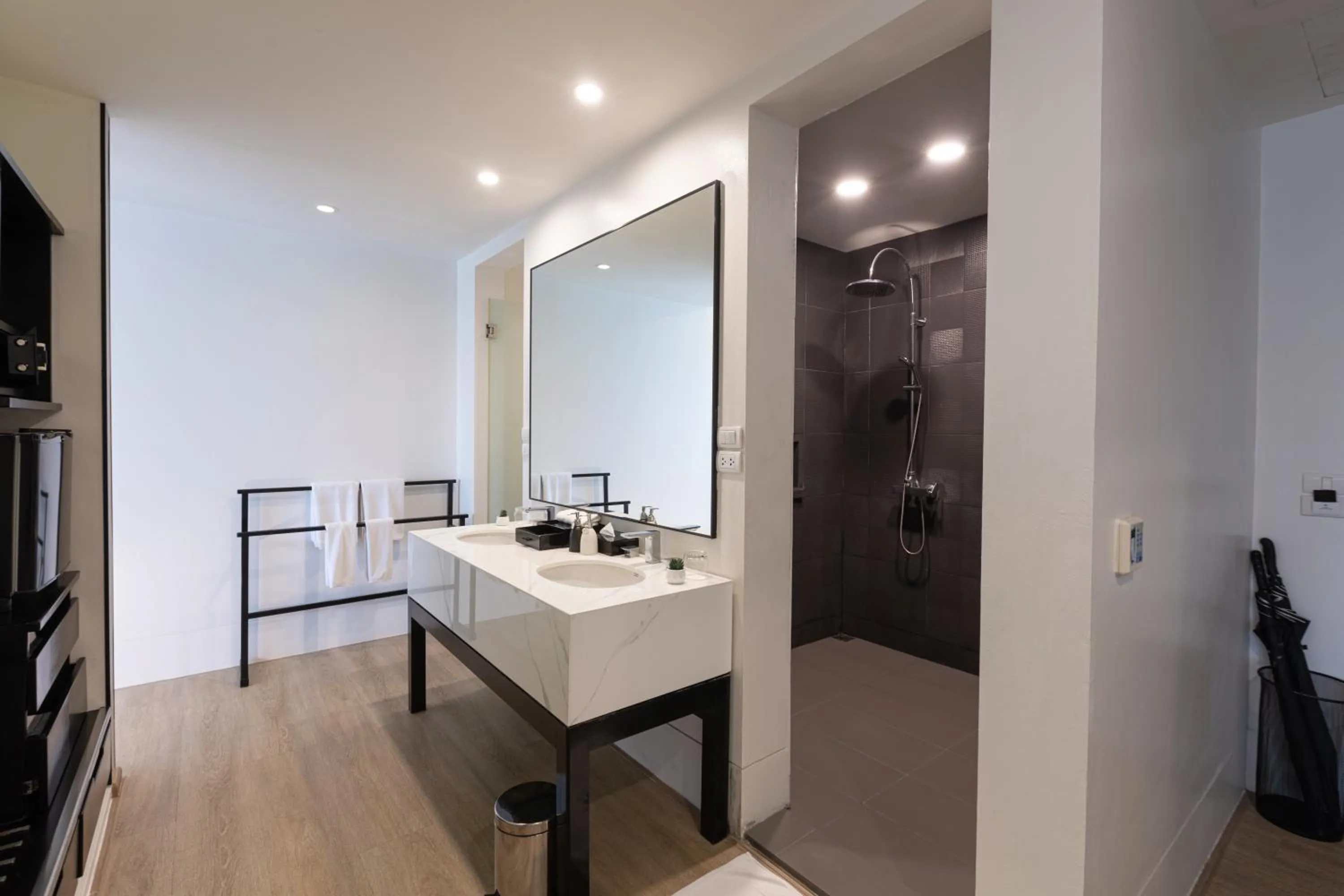 Shower in The Palayana Hua Hin