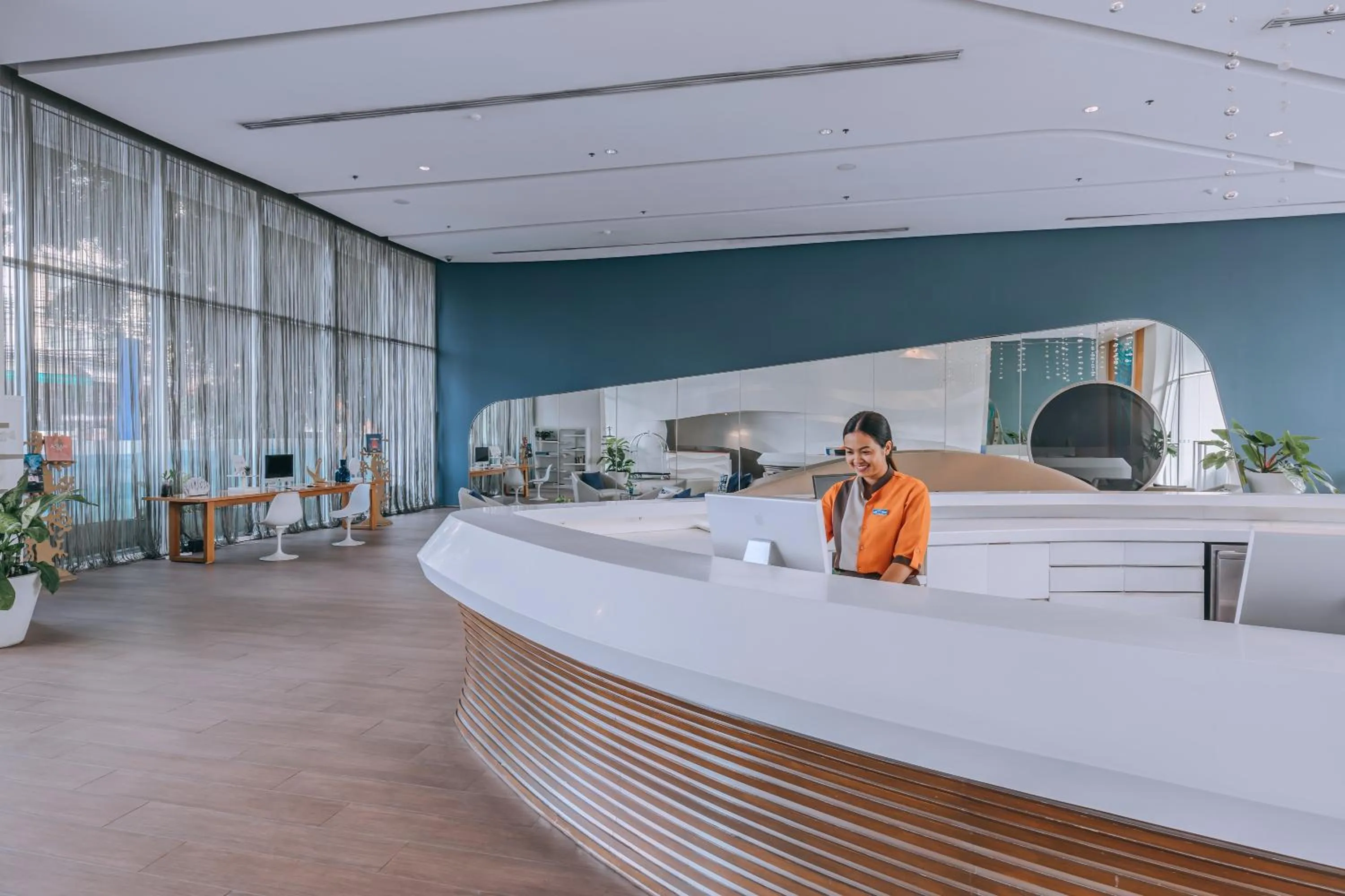 Lobby or reception in Hotel Baraquda Heeton Pattaya by Compass Hospitality