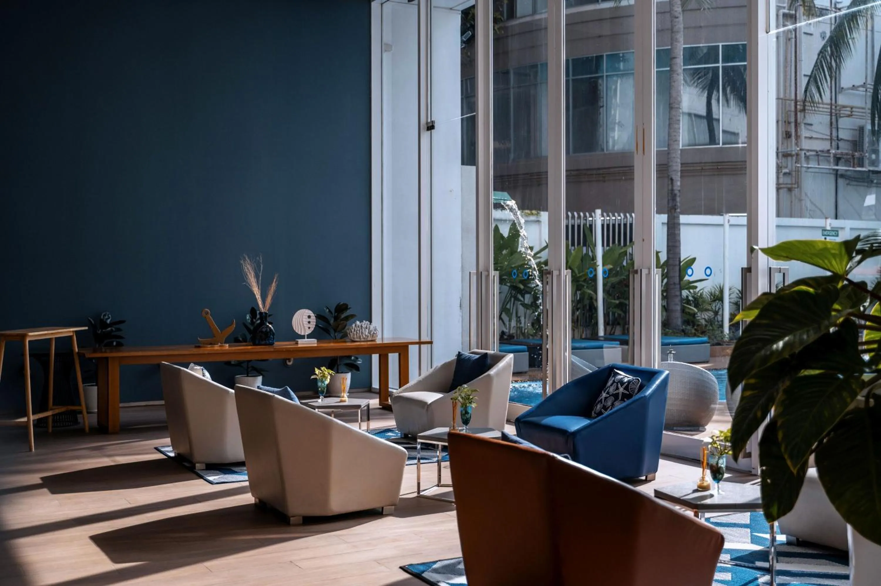 Lobby or reception in Hotel Baraquda Heeton Pattaya by Compass Hospitality