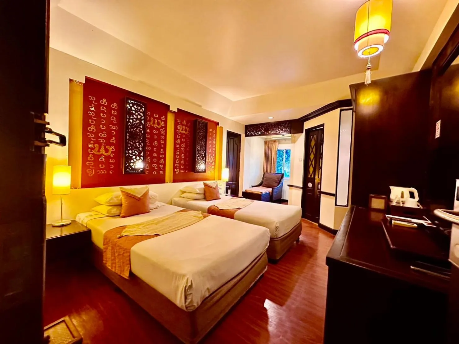 Bed in Chiangmai Gate Hotel