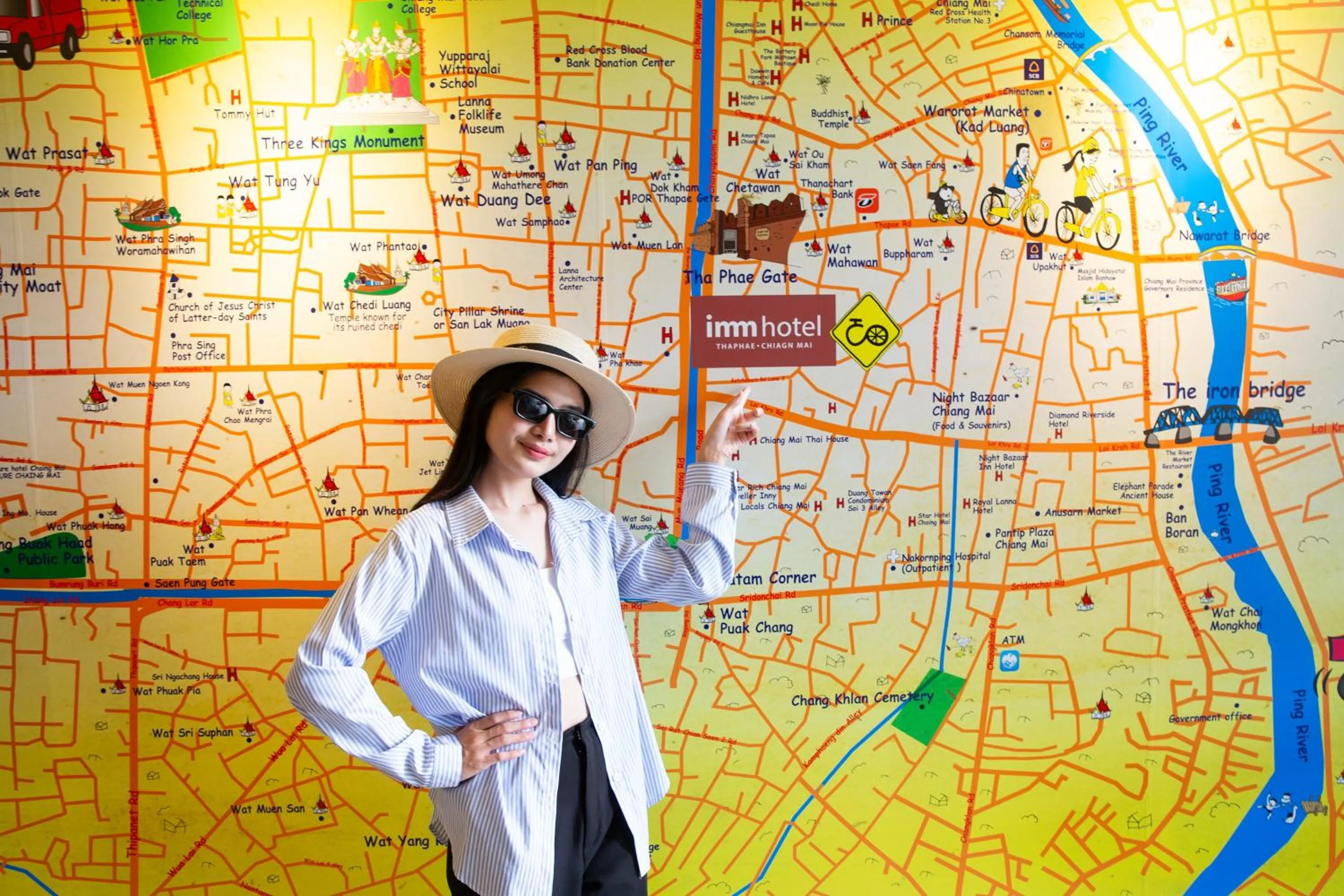 Nearby landmark in Imm Hotel Thaphae Chiang Mai