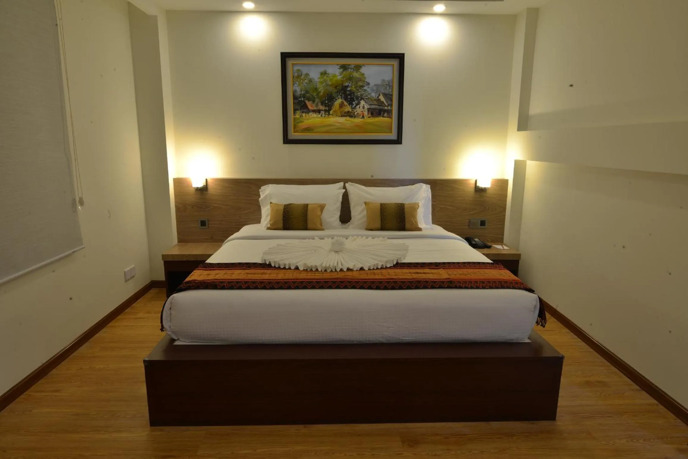 Bedroom, Bed in Serene Valley Hotel