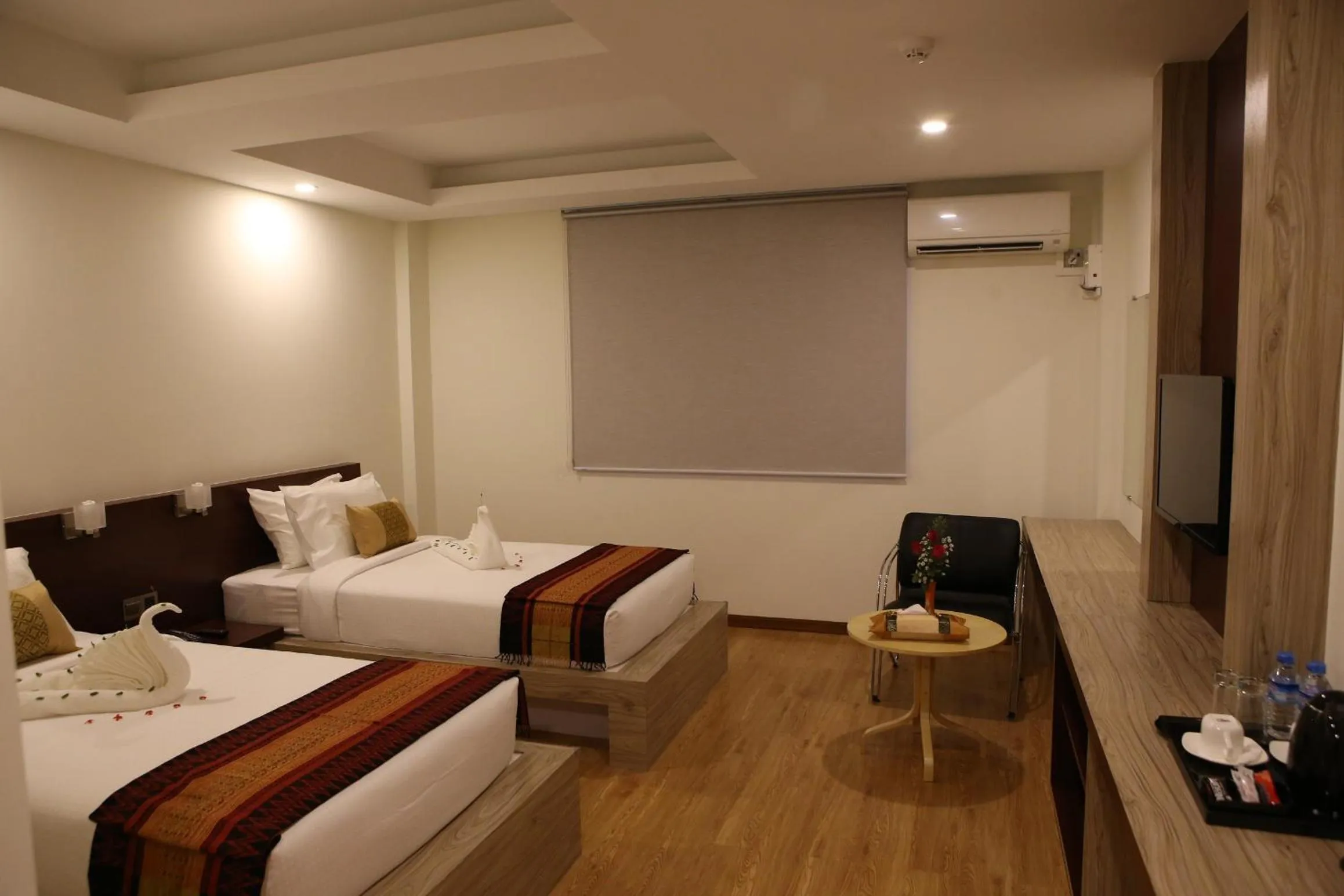 Bedroom, Bed in Serene Valley Hotel