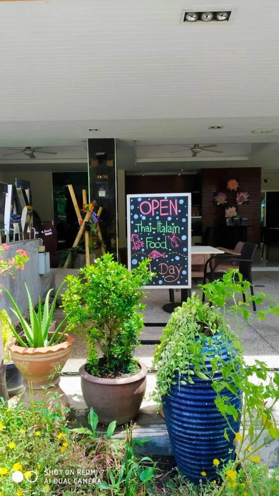 Restaurant/places to eat in Kata Beach Studio Phuket