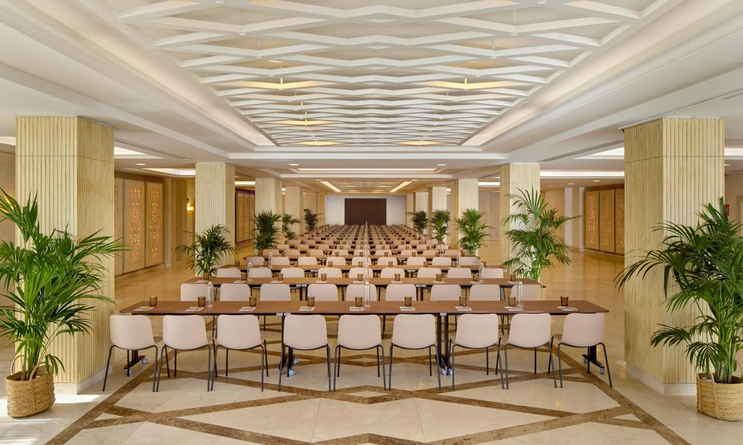 Meeting/conference room in Melia Costa Atlantis Tenerife