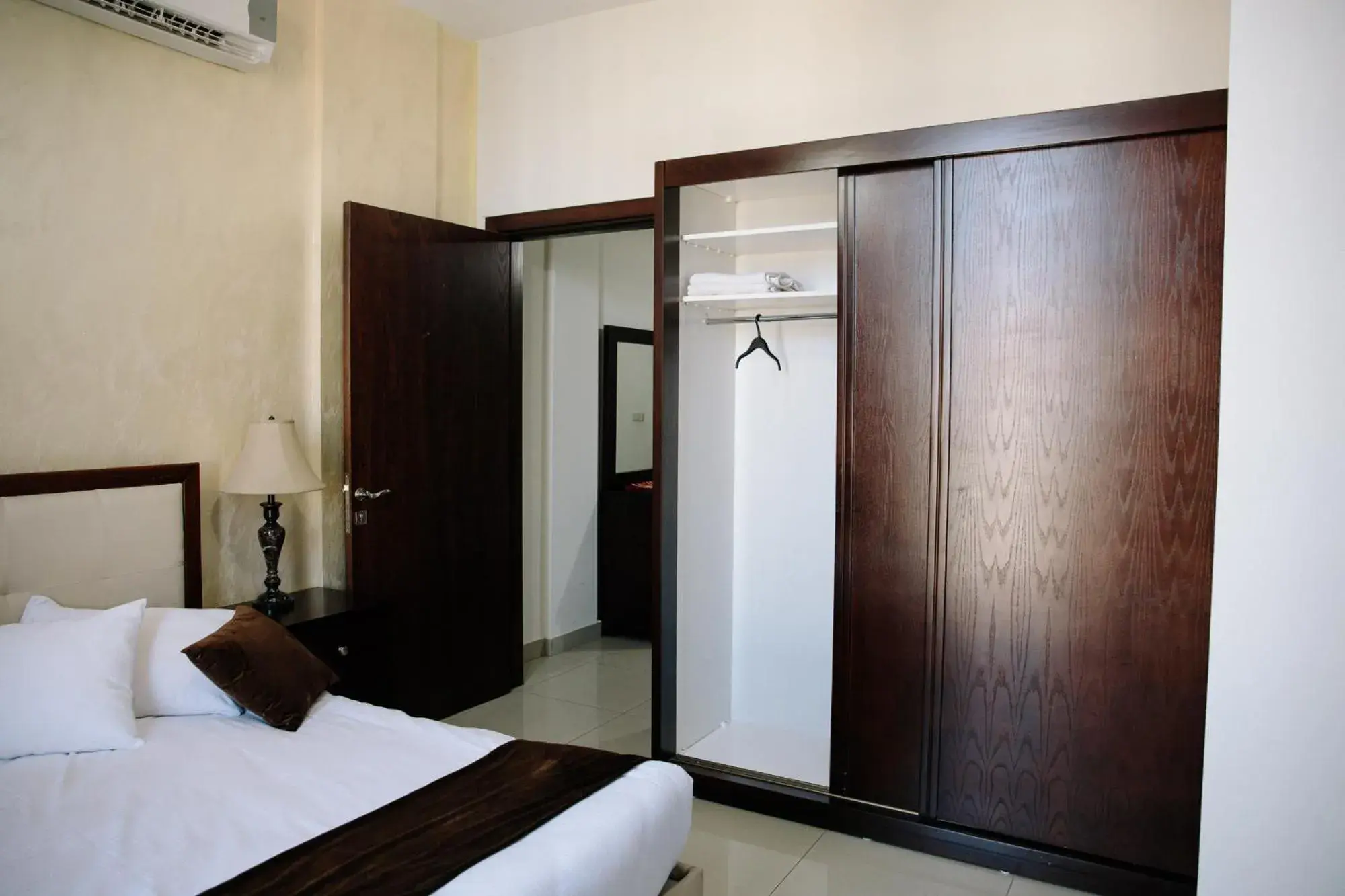 Standard Two-Bedroom Apartment in Madina Suites Standard Two-Bedroom Apartment in Madina Suites