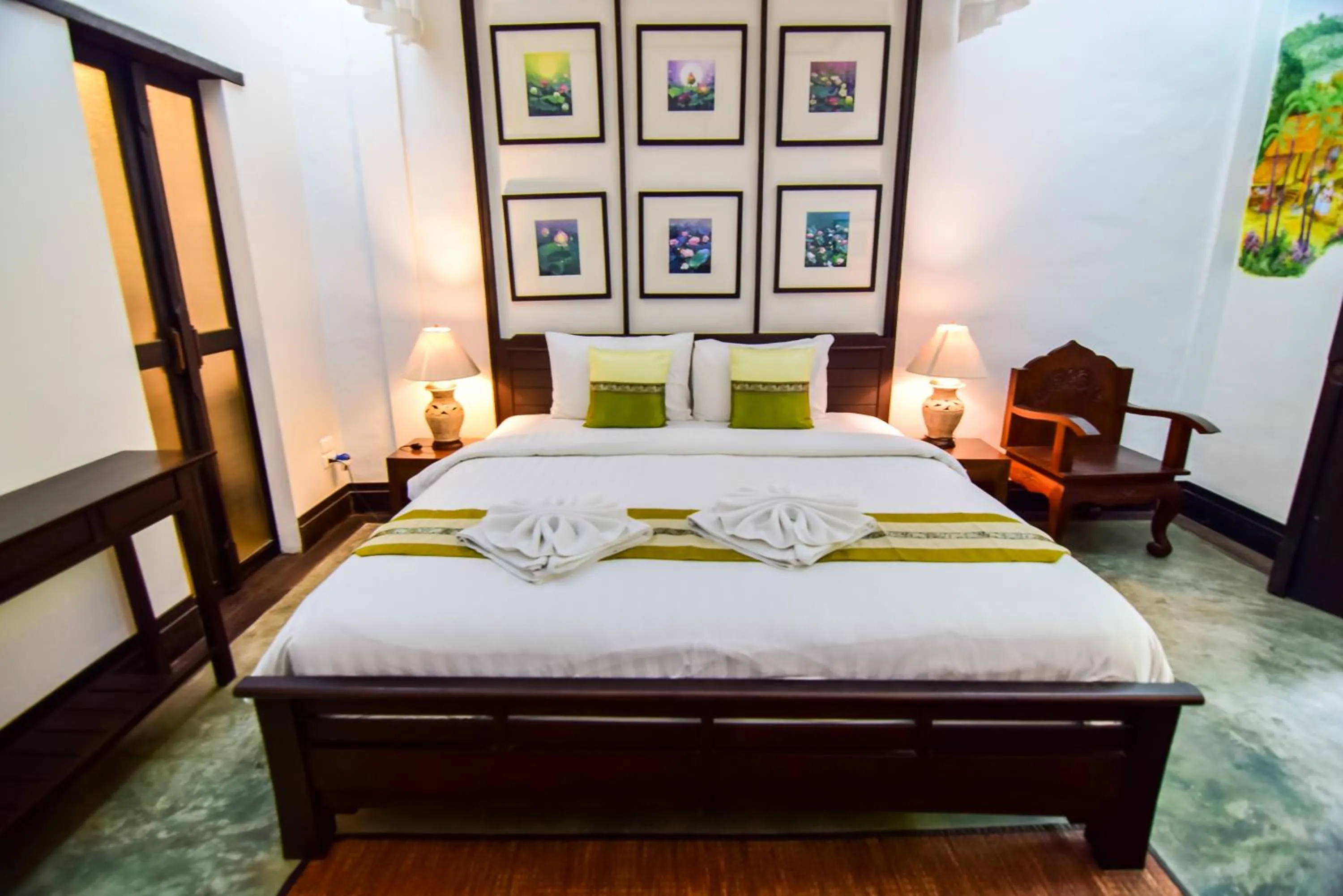 Bed in Rainforest ChiangMai Hotel