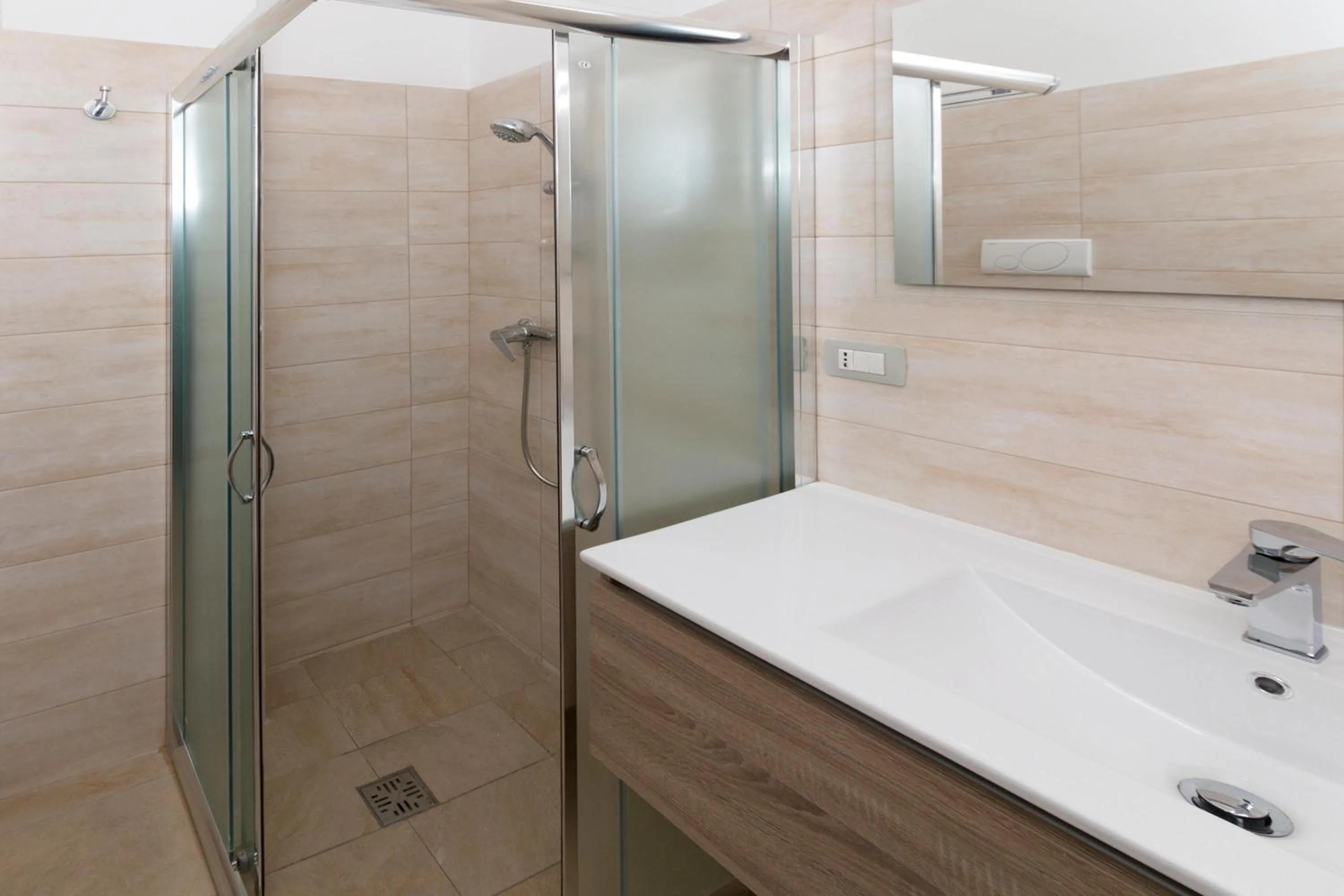 Shower in La Casa di Ora