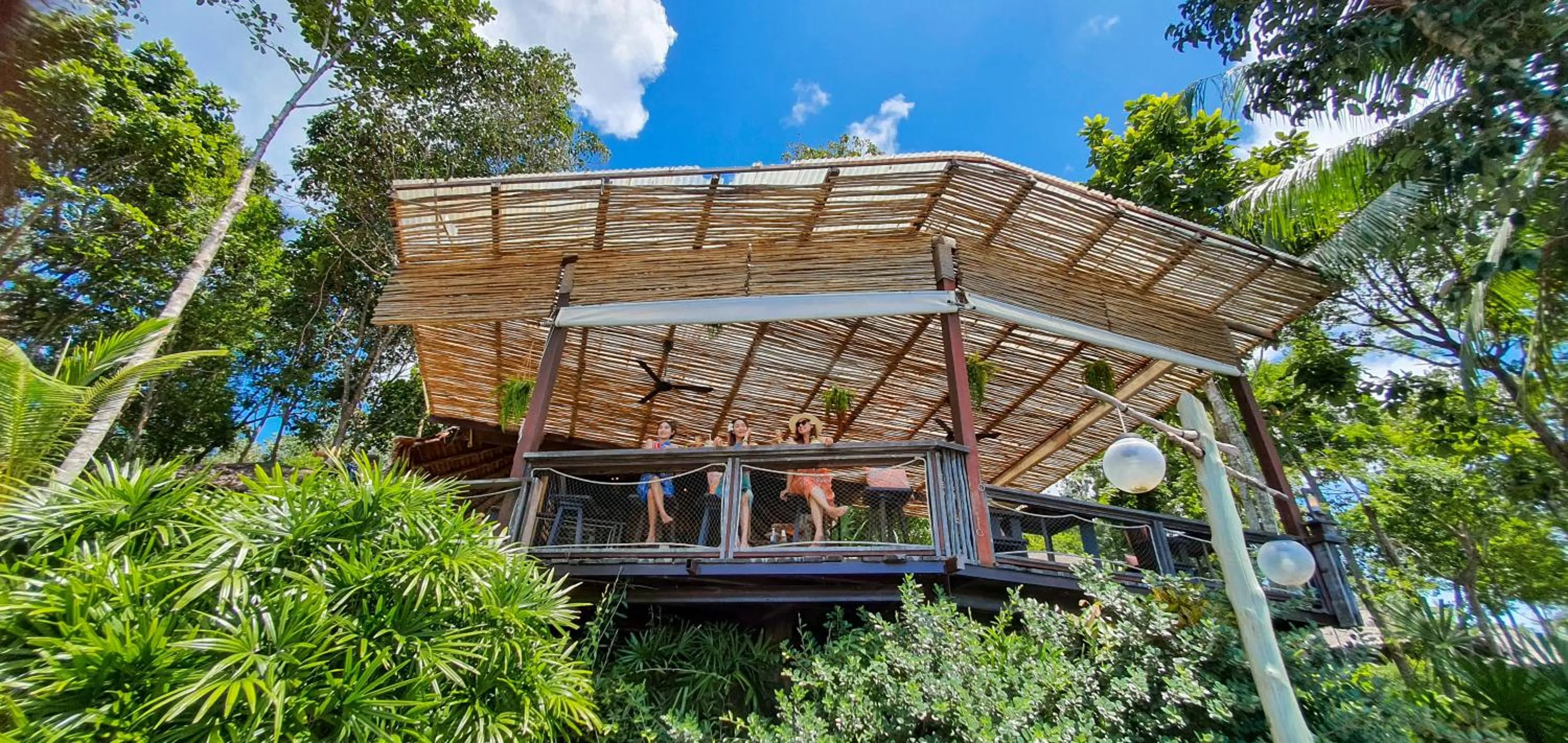 Restaurant/places to eat in Koh Yao Yai Village