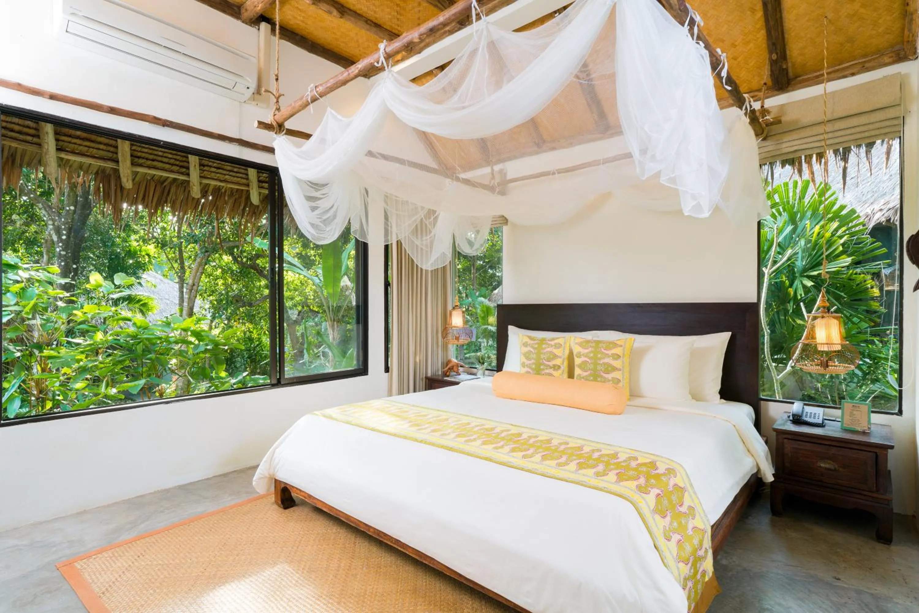 Bed in Koh Yao Yai Village