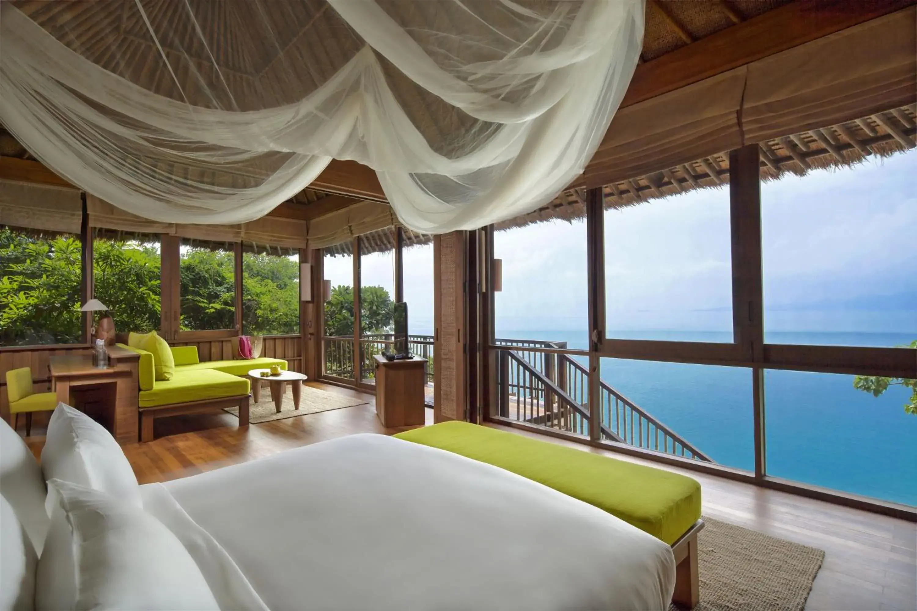 Ocean Front Pool Villa Suite in Six Senses Samui Ocean Front Pool Villa Suite in Six Senses Samui