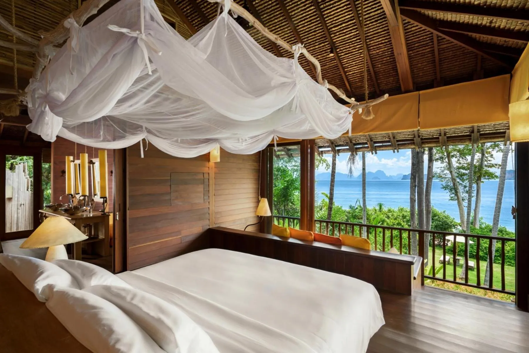 Shower, Bed in Six Senses Yao Noi