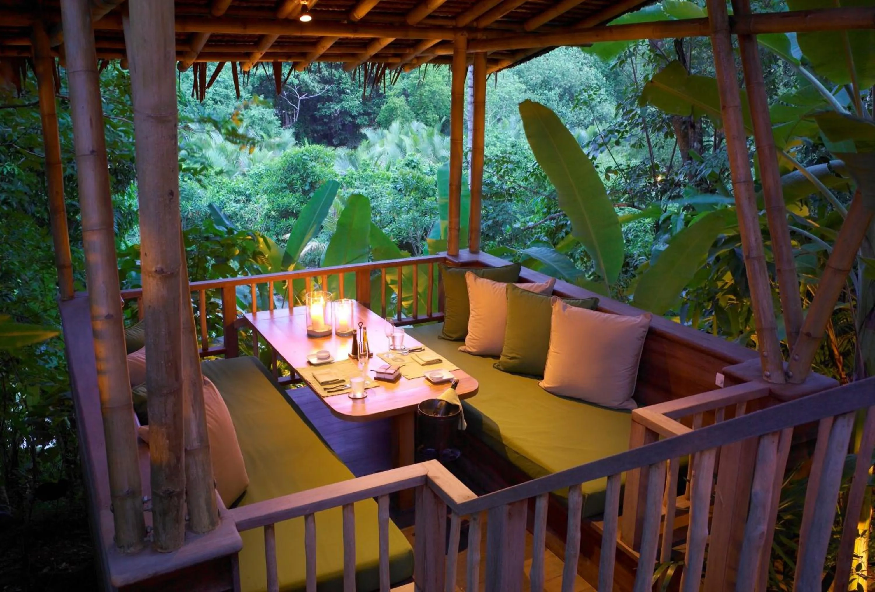 Restaurant/places to eat in Six Senses Yao Noi
