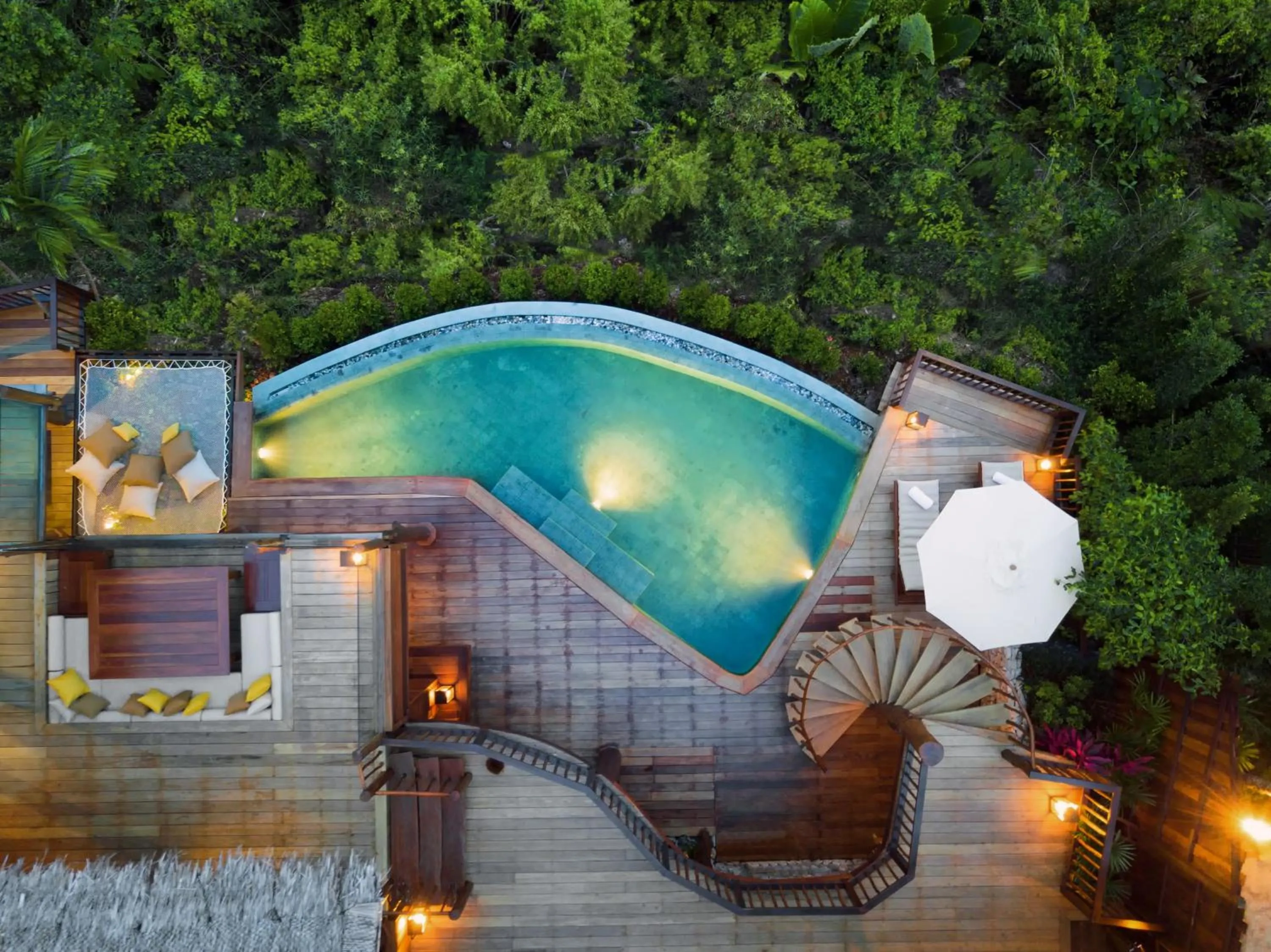 Bird's eye view in Six Senses Yao Noi