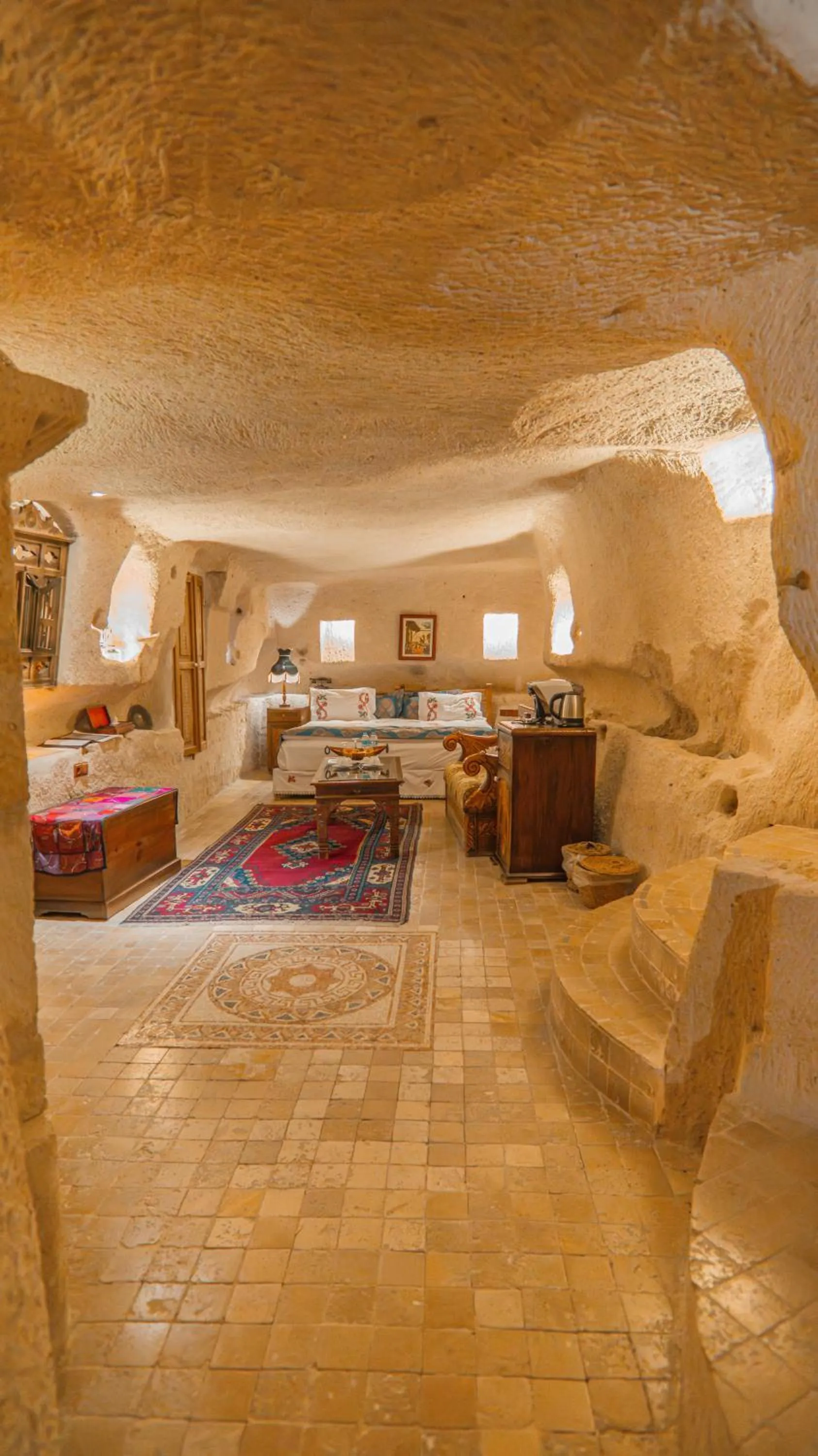 Spring, Bed in Cappadocia Gamirasu Cave Hotel