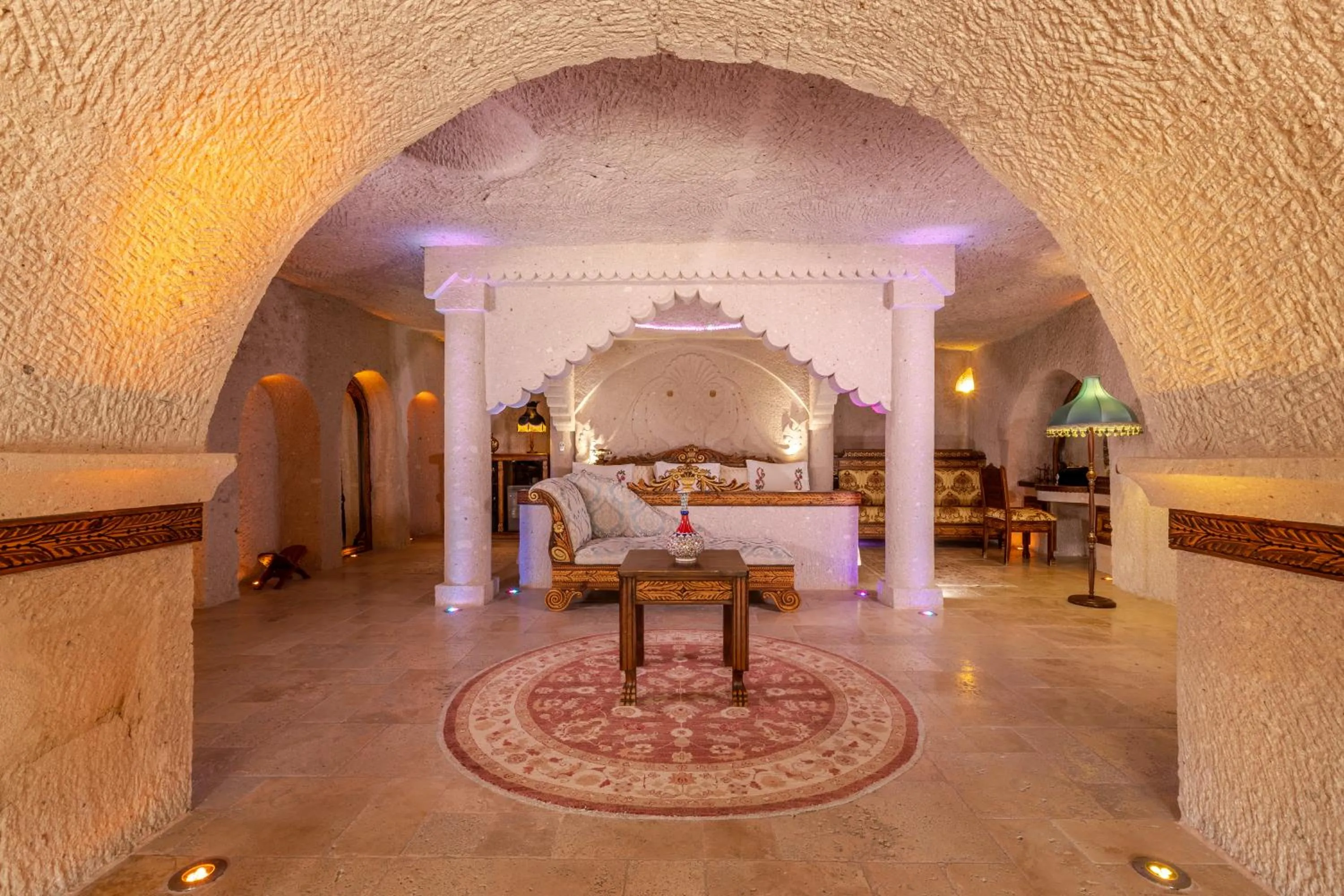 Bed in Cappadocia Gamirasu Cave Hotel