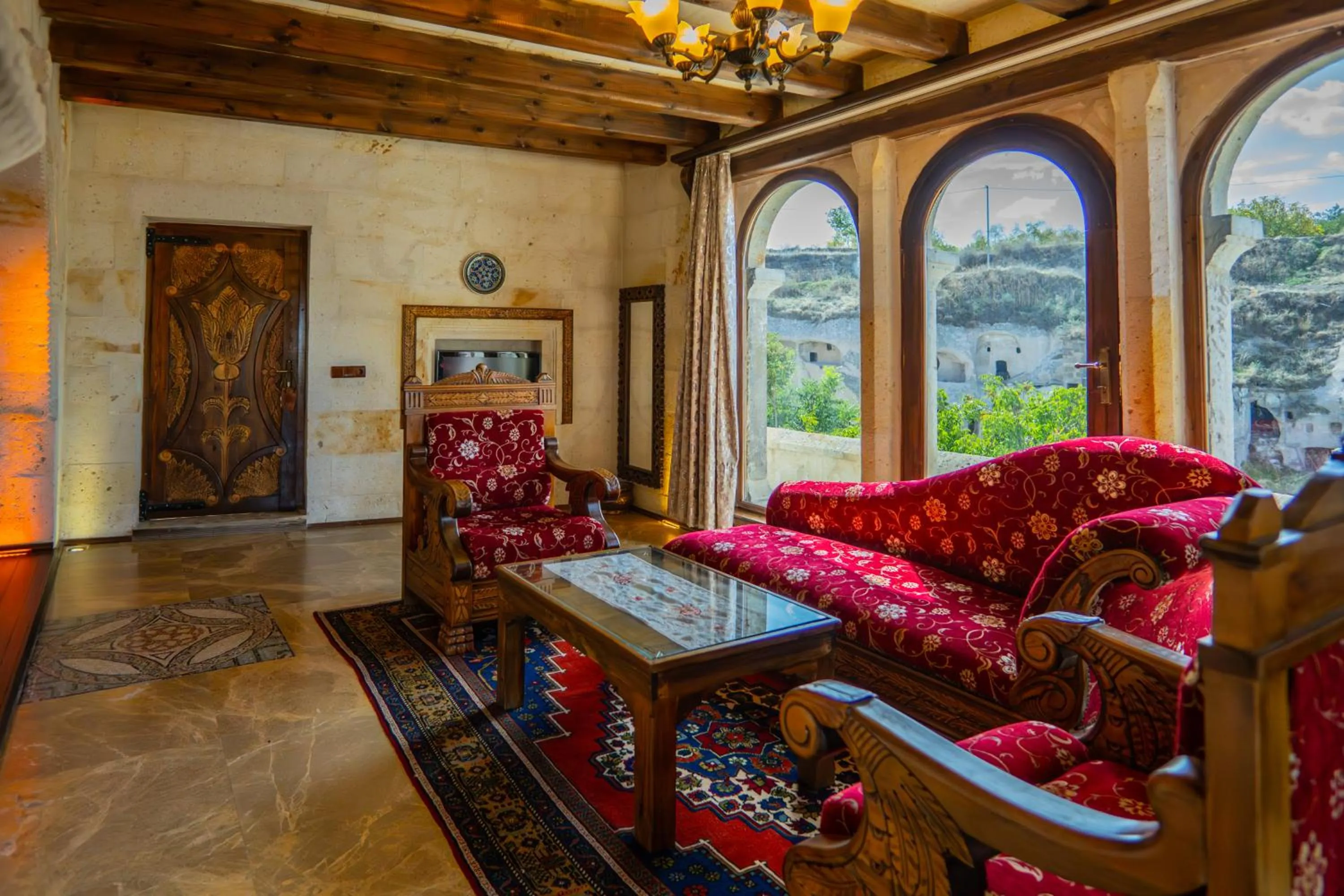 TV and multimedia in Cappadocia Gamirasu Cave Hotel