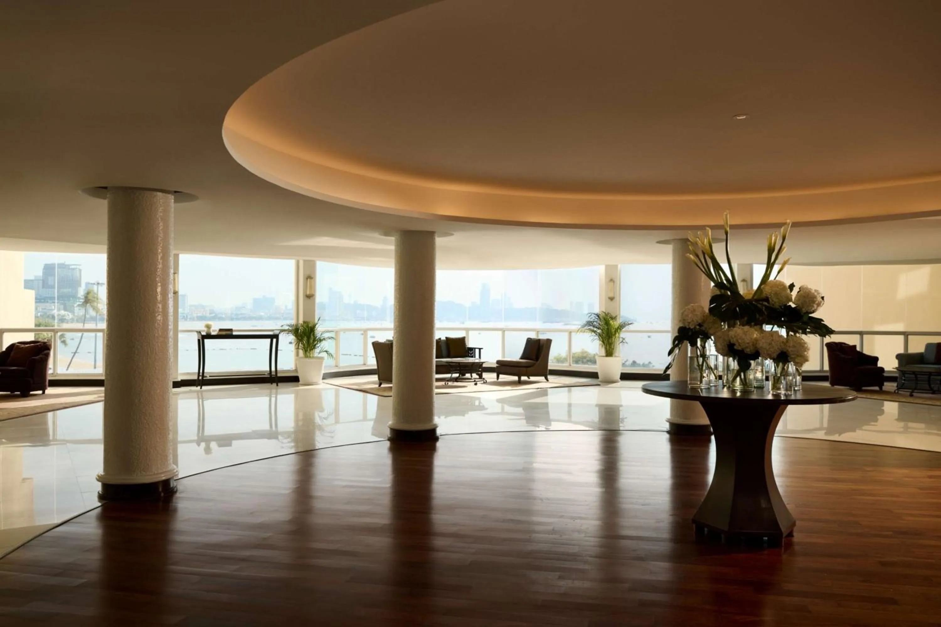 Lobby or reception in Dusit Thani Pattaya