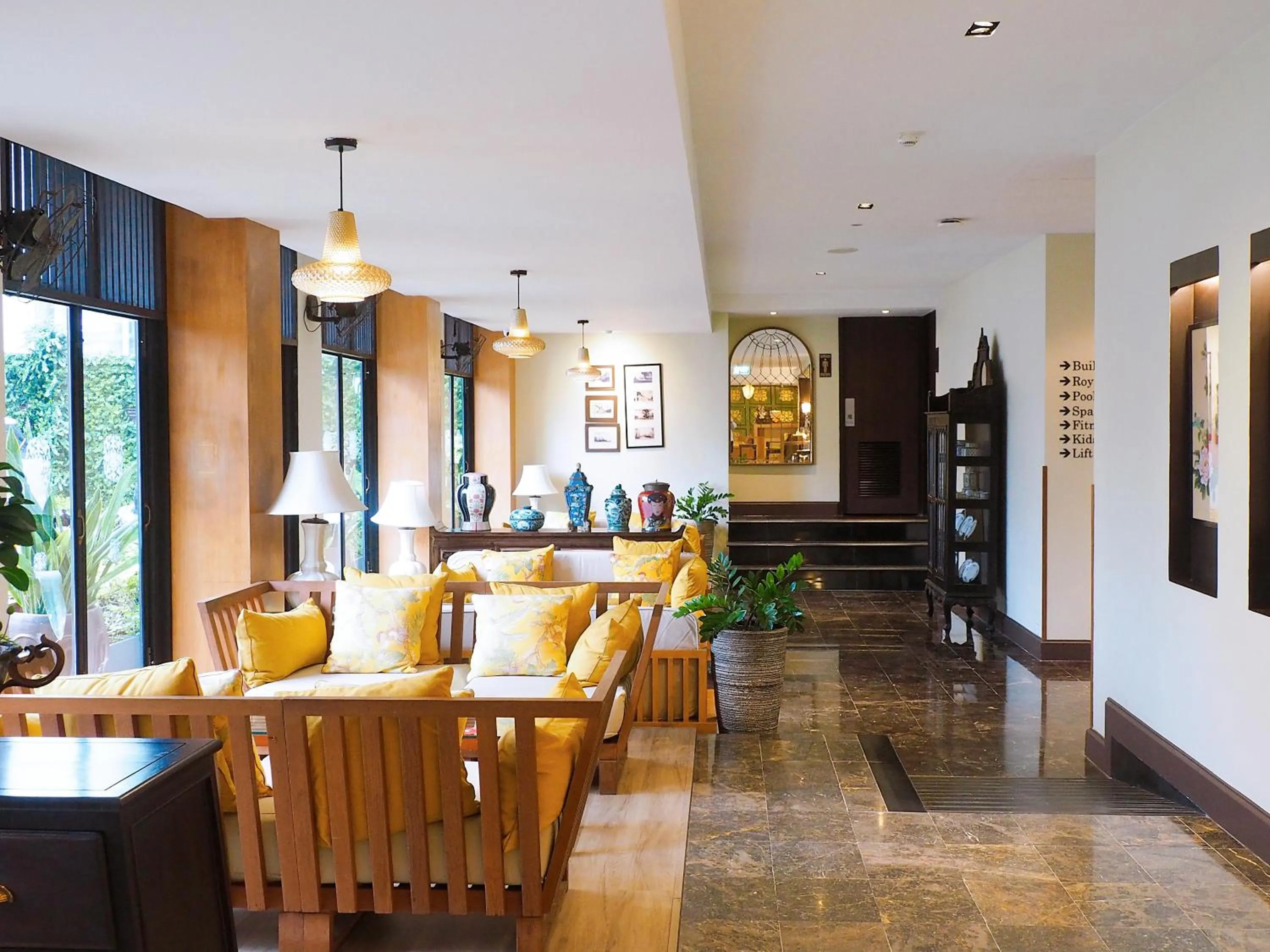 Lobby or reception in Sawaddi Patong Resort & Spa by Tolani