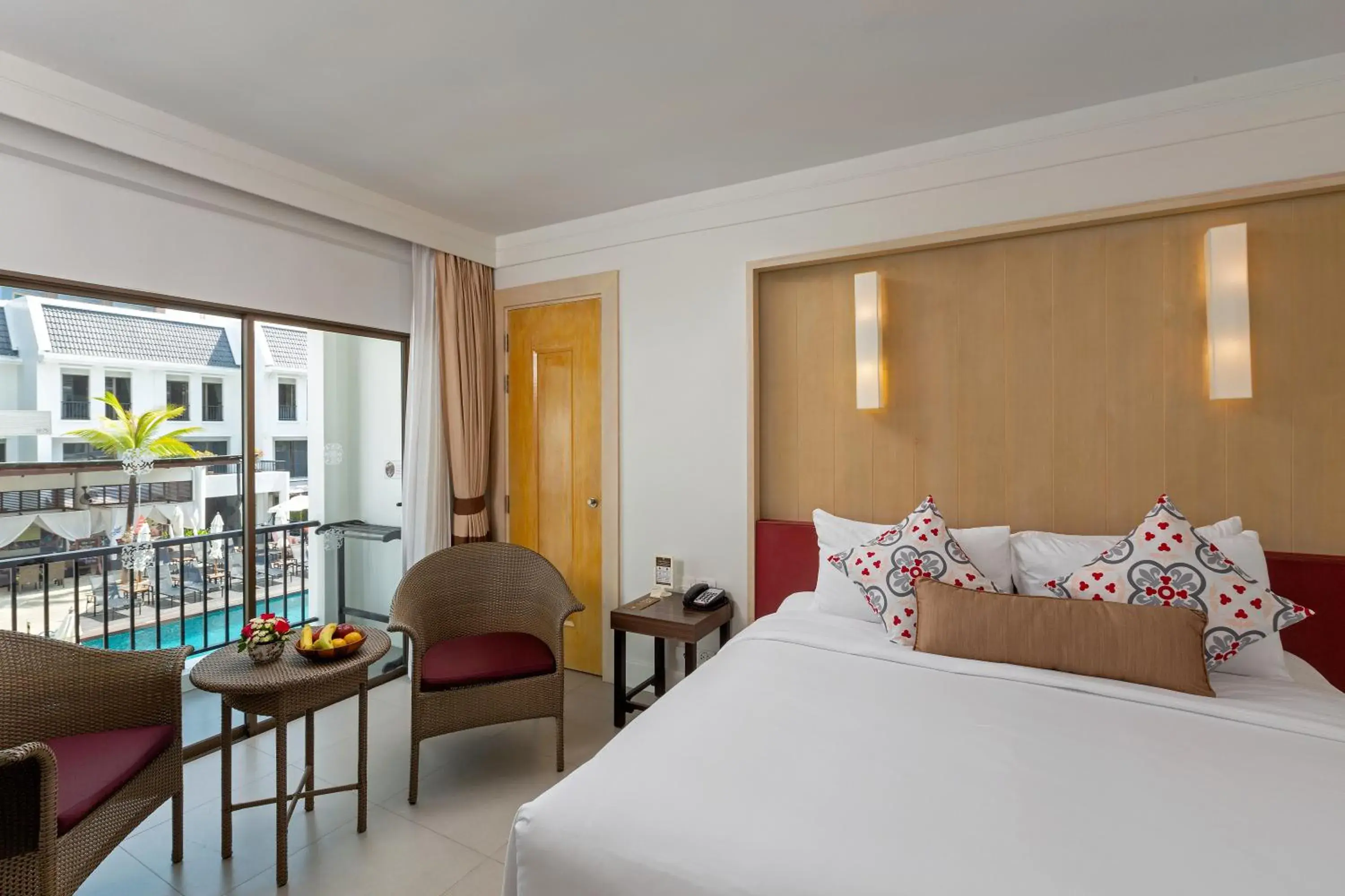 Deluxe Double or Twin Room with Pool View in Sawaddi Patong Resort & Spa by Tolani Deluxe Double or Twin Room with Pool View in Sawaddi Patong Resort & Spa by Tolani