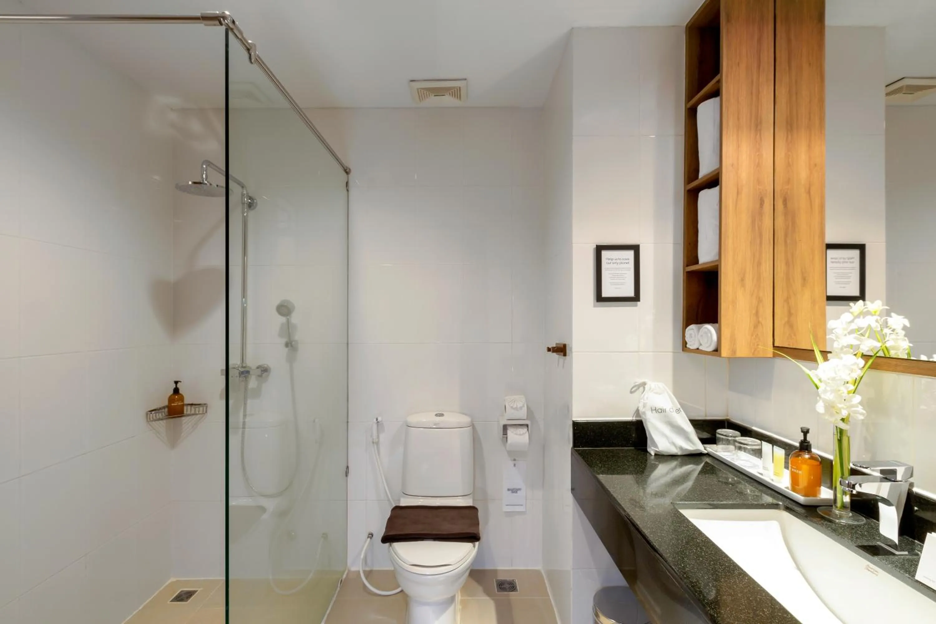 Bathroom in Sunwing Kamala Beach