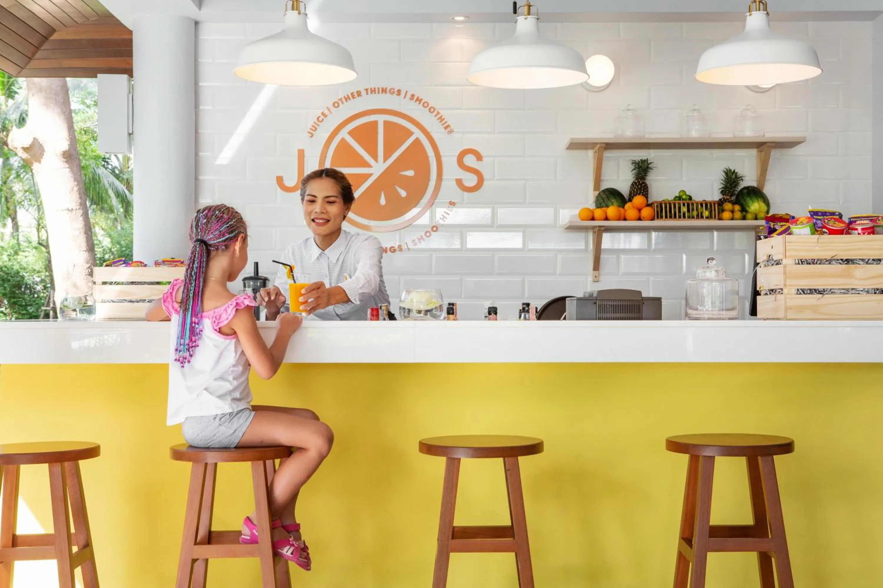 Lounge or bar in Sunwing Kamala Beach