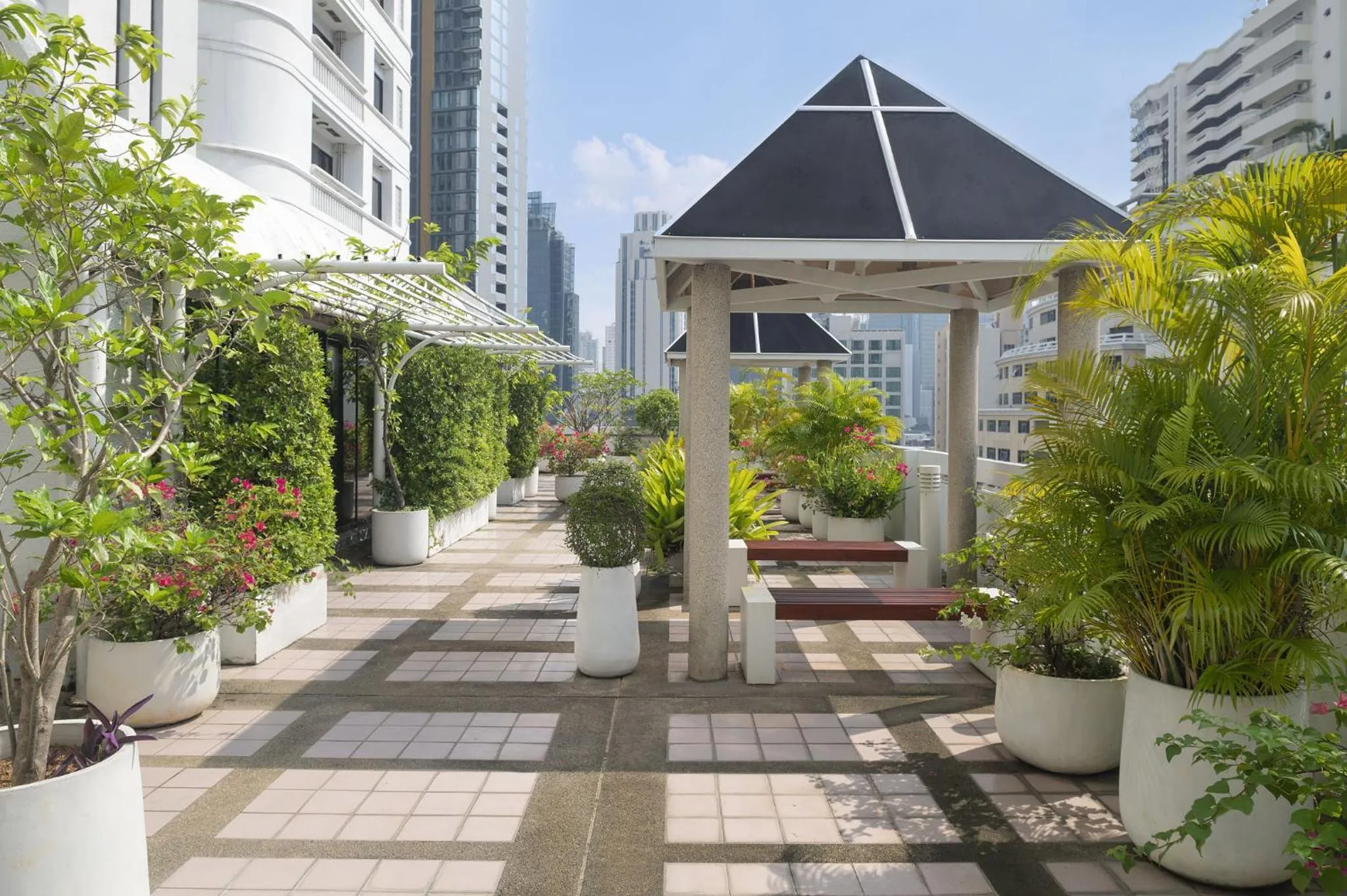 Garden in PARKROYAL Suites Bangkok