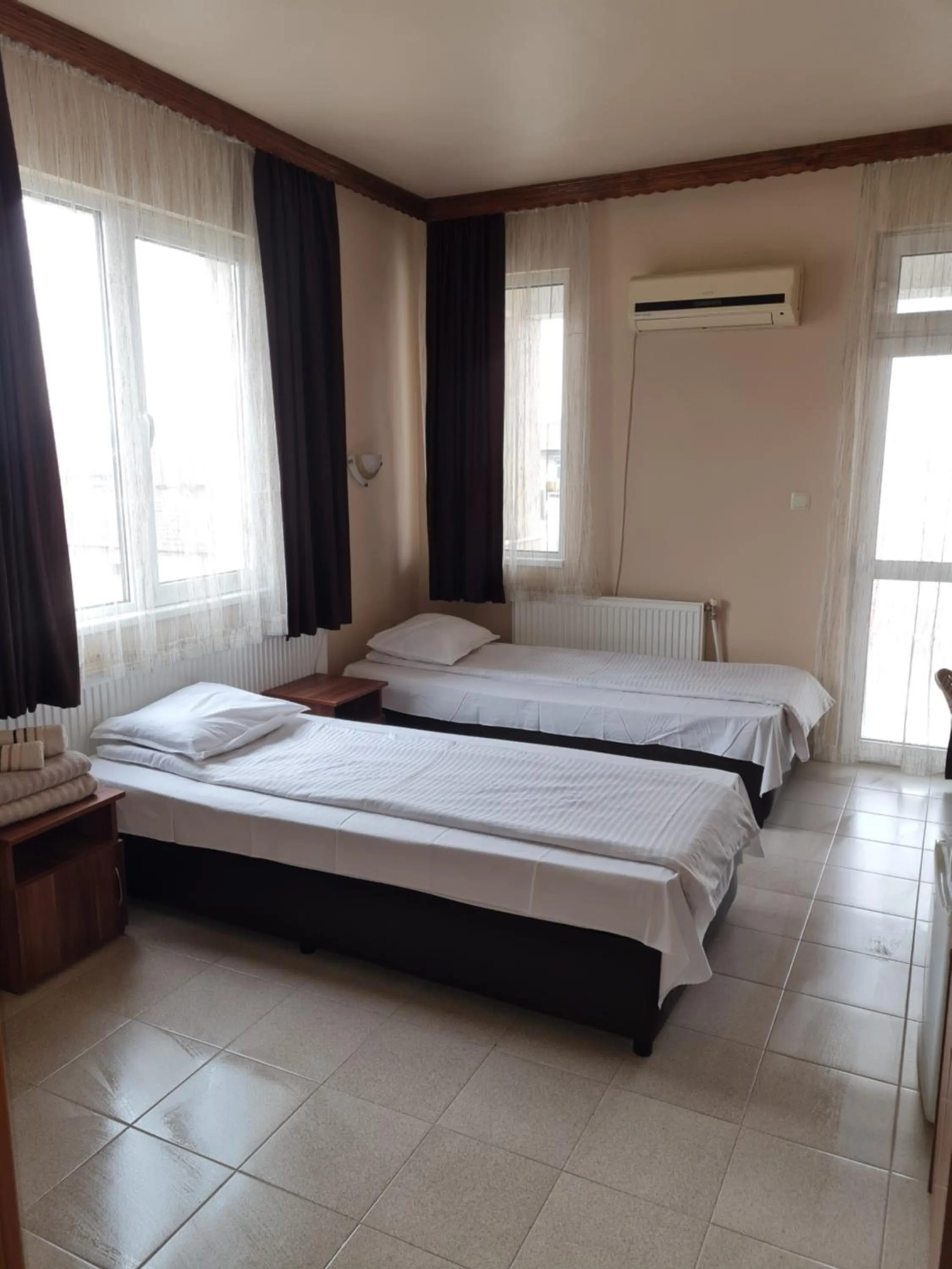 Bed in Family Hotel Zhelkovi - Olympia