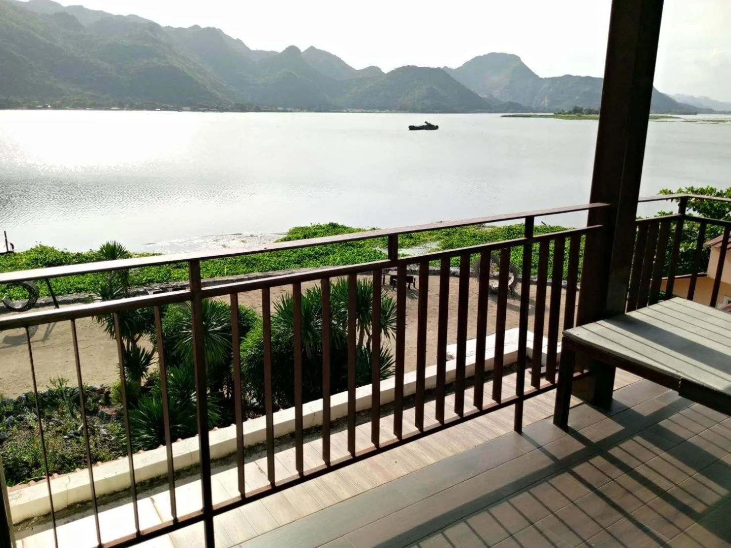 Monsane River Kwai Resort