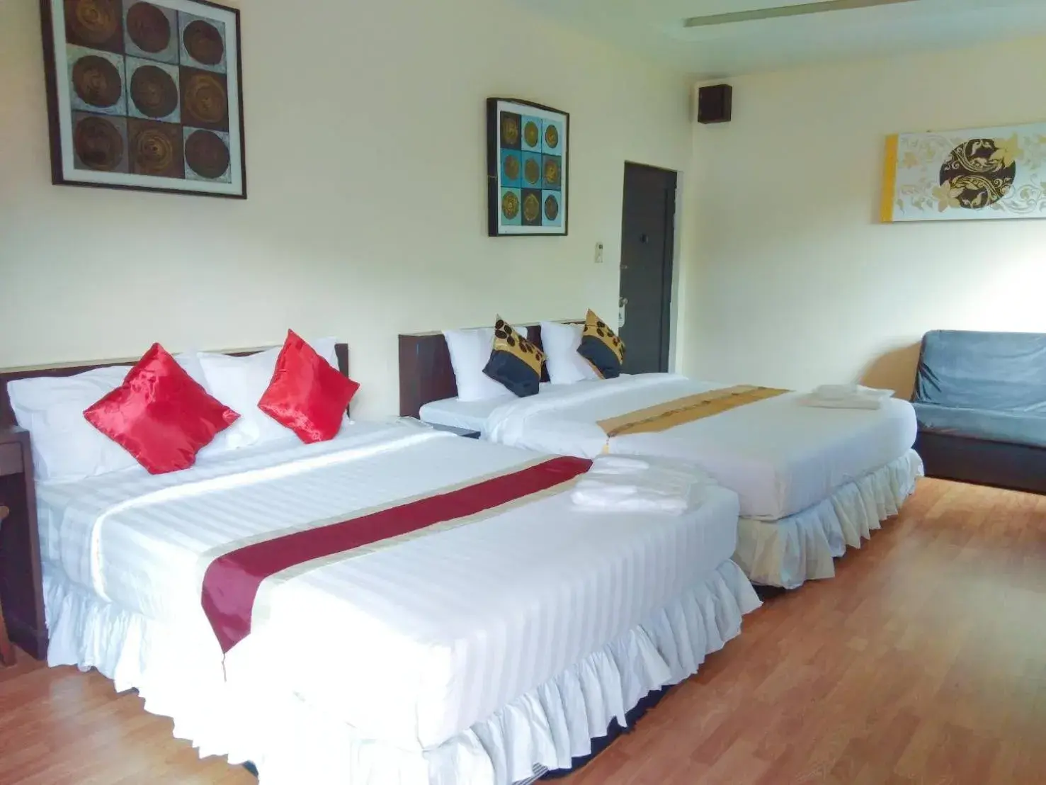 Queen Suite with Pool View in Monsane River Kwai Resort Queen Suite with Pool View in Monsane River Kwai Resort