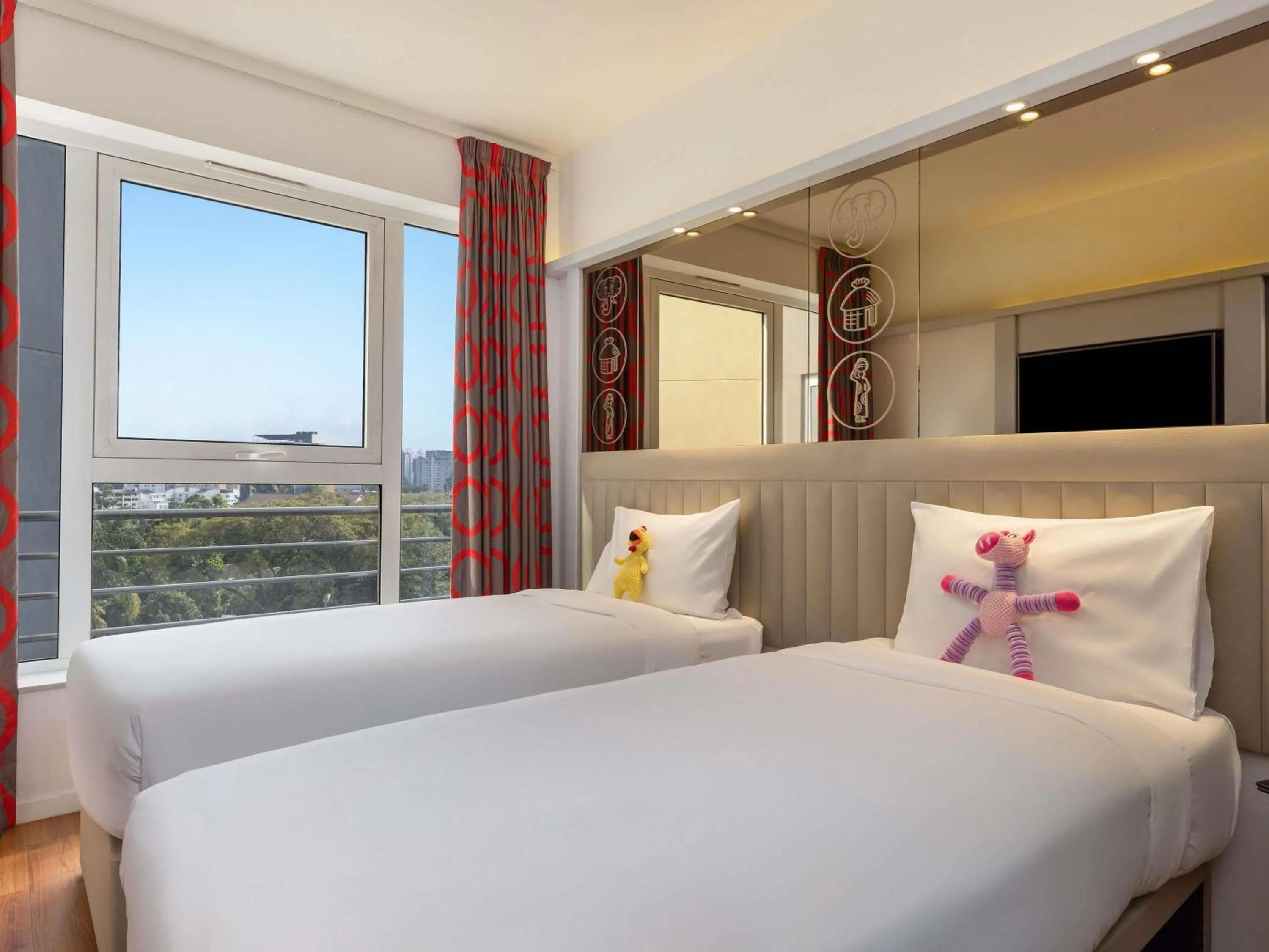 Bedroom, Bed in ibis Styles - Nairobi, Westlands