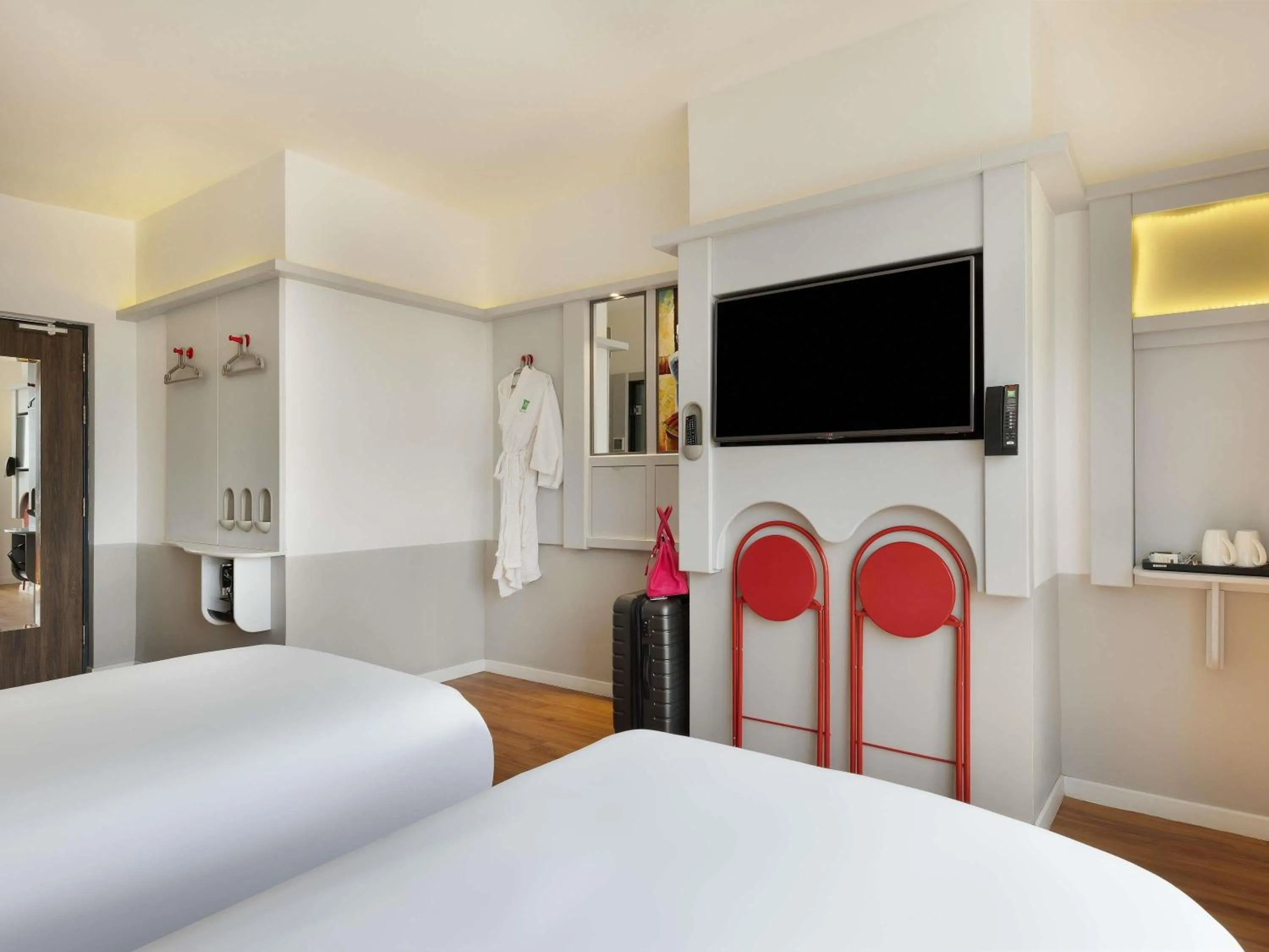 Bedroom, Bed in ibis Styles - Nairobi, Westlands